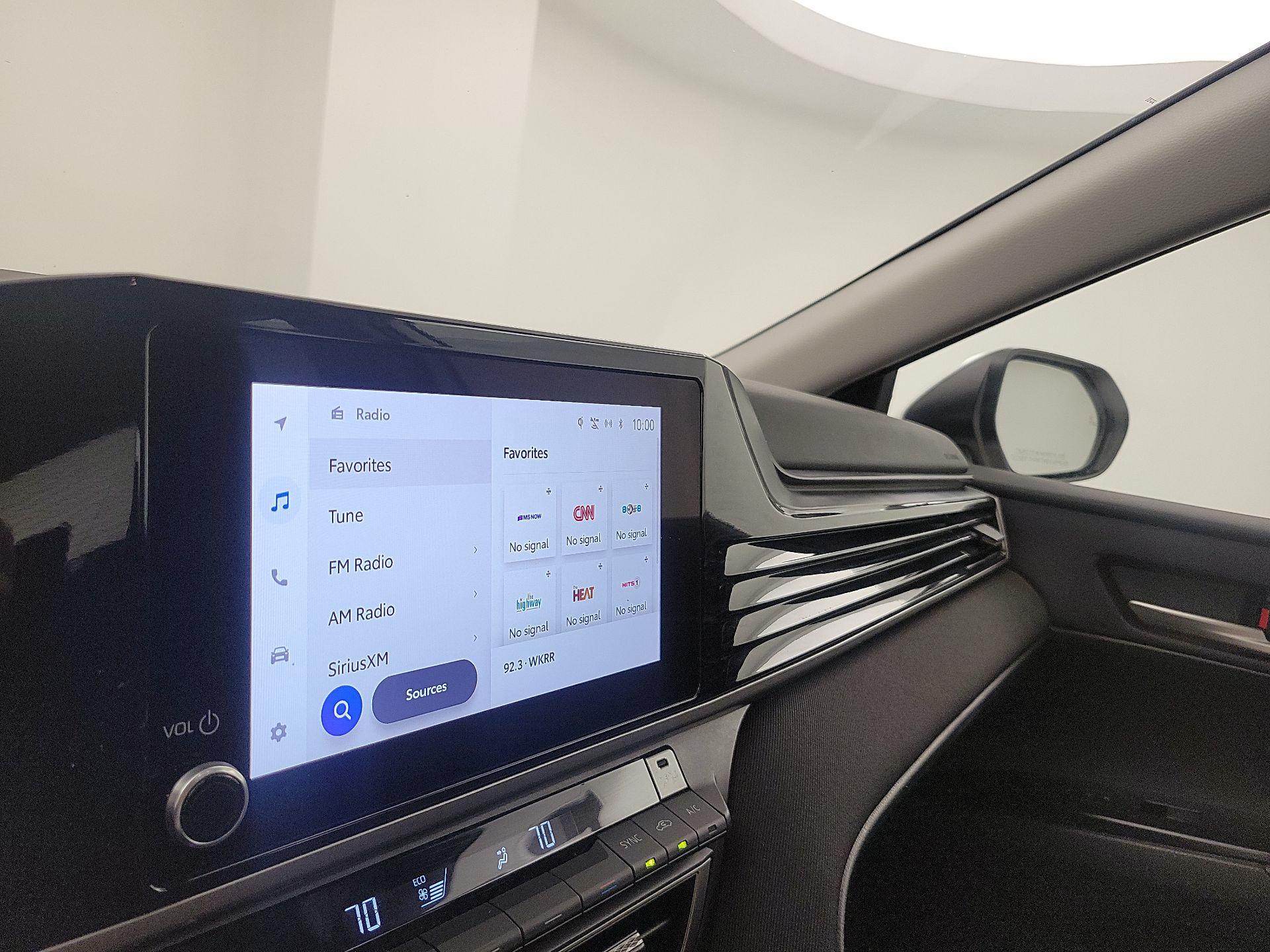 Thumbnail: 2025 Toyota Camry - 15