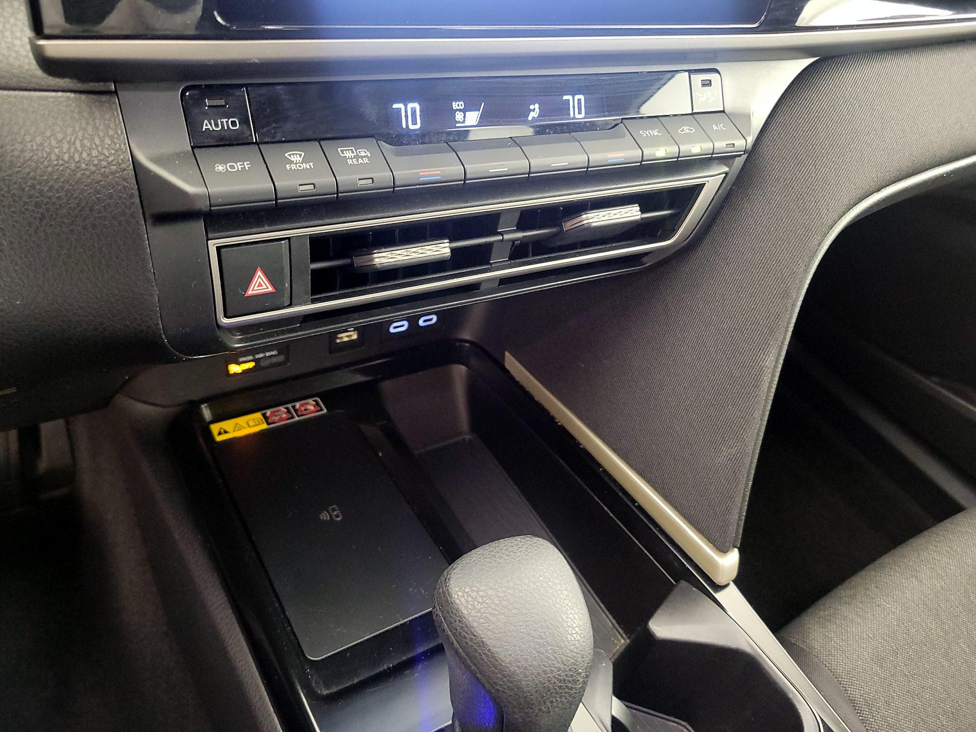 Thumbnail: 2025 Toyota Camry - 16