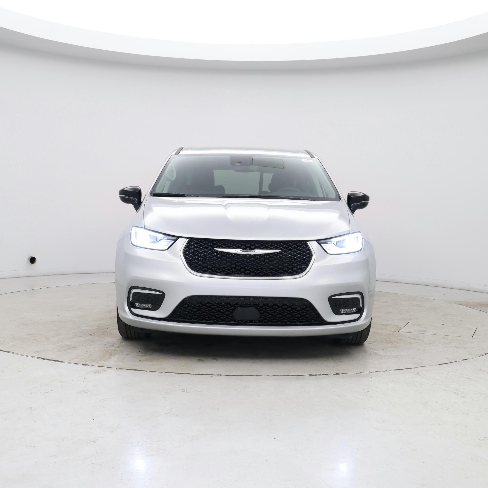 Thumbnail: 2024 Chrysler Pacifica - 5