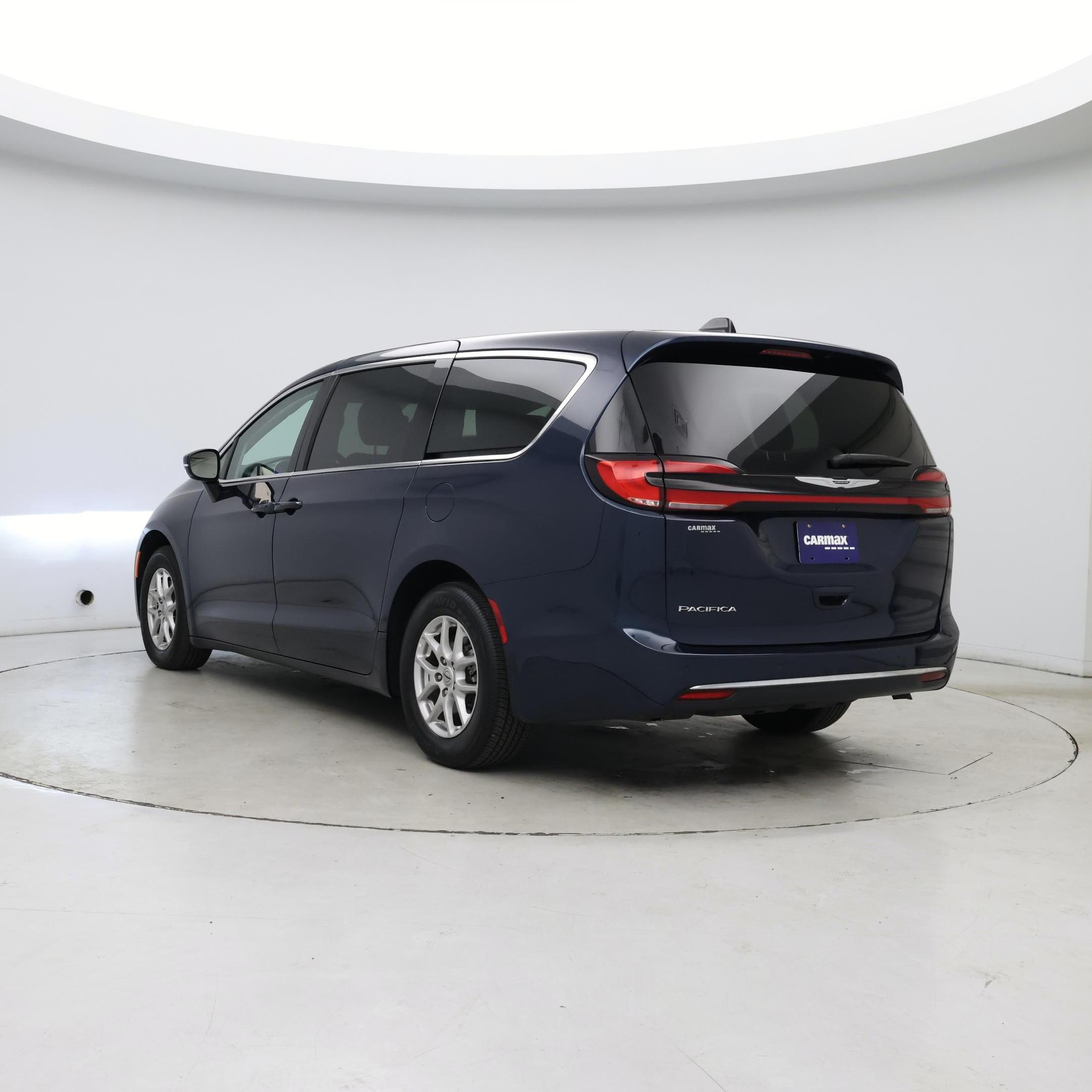 Thumbnail: 2024 Chrysler Pacifica - 2