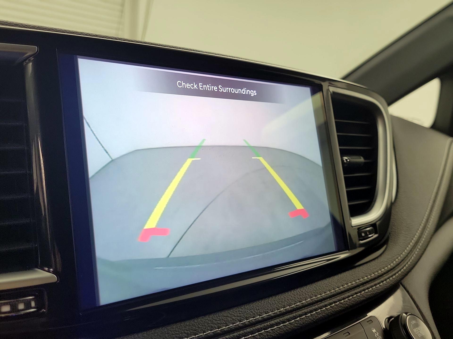 Thumbnail: 2025 Chrysler Pacifica - 13