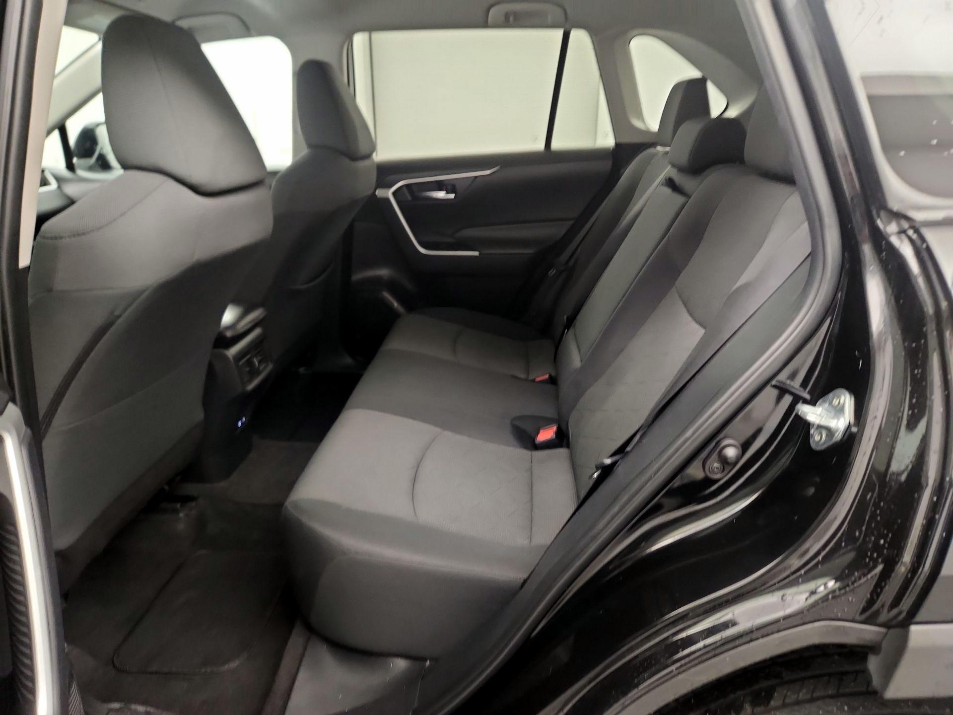 Thumbnail: 2024 Toyota RAV4 - 19