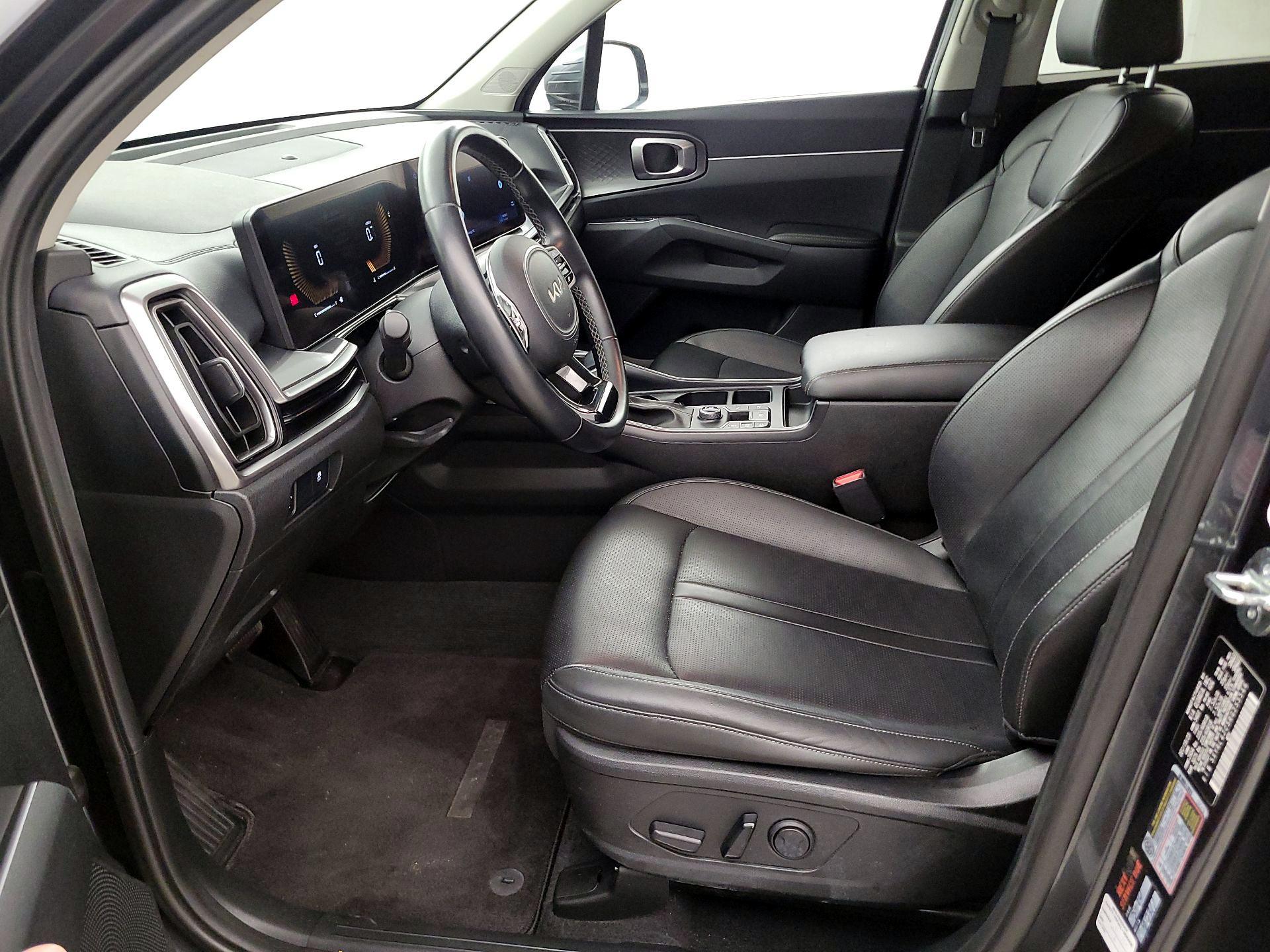 Thumbnail: 2024 Kia Sorento - 11