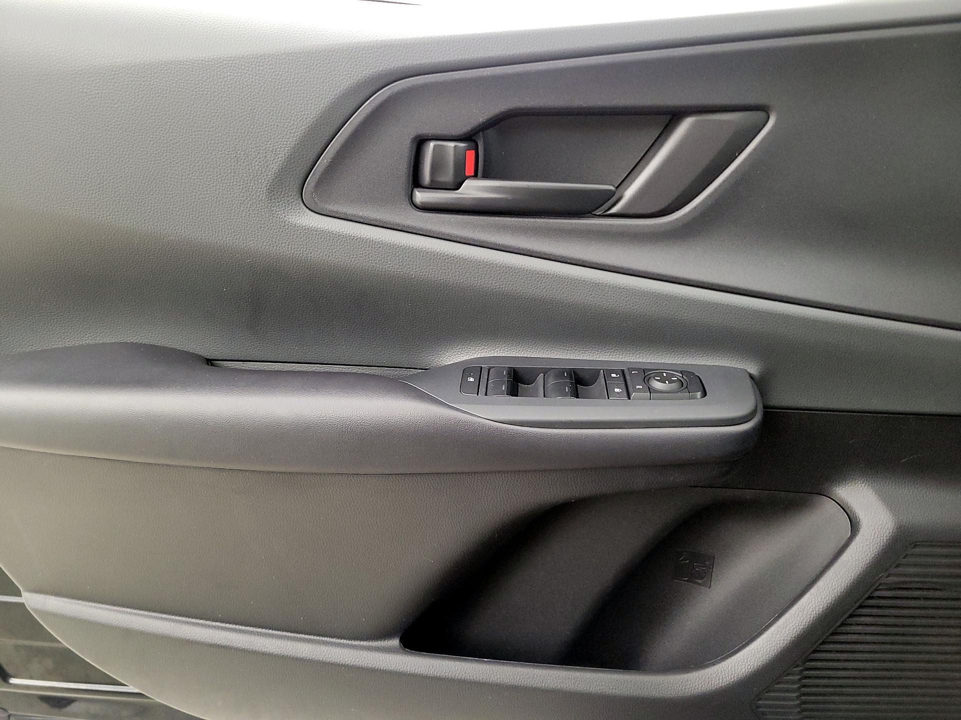 Thumbnail: 2024 Toyota Prius - 12