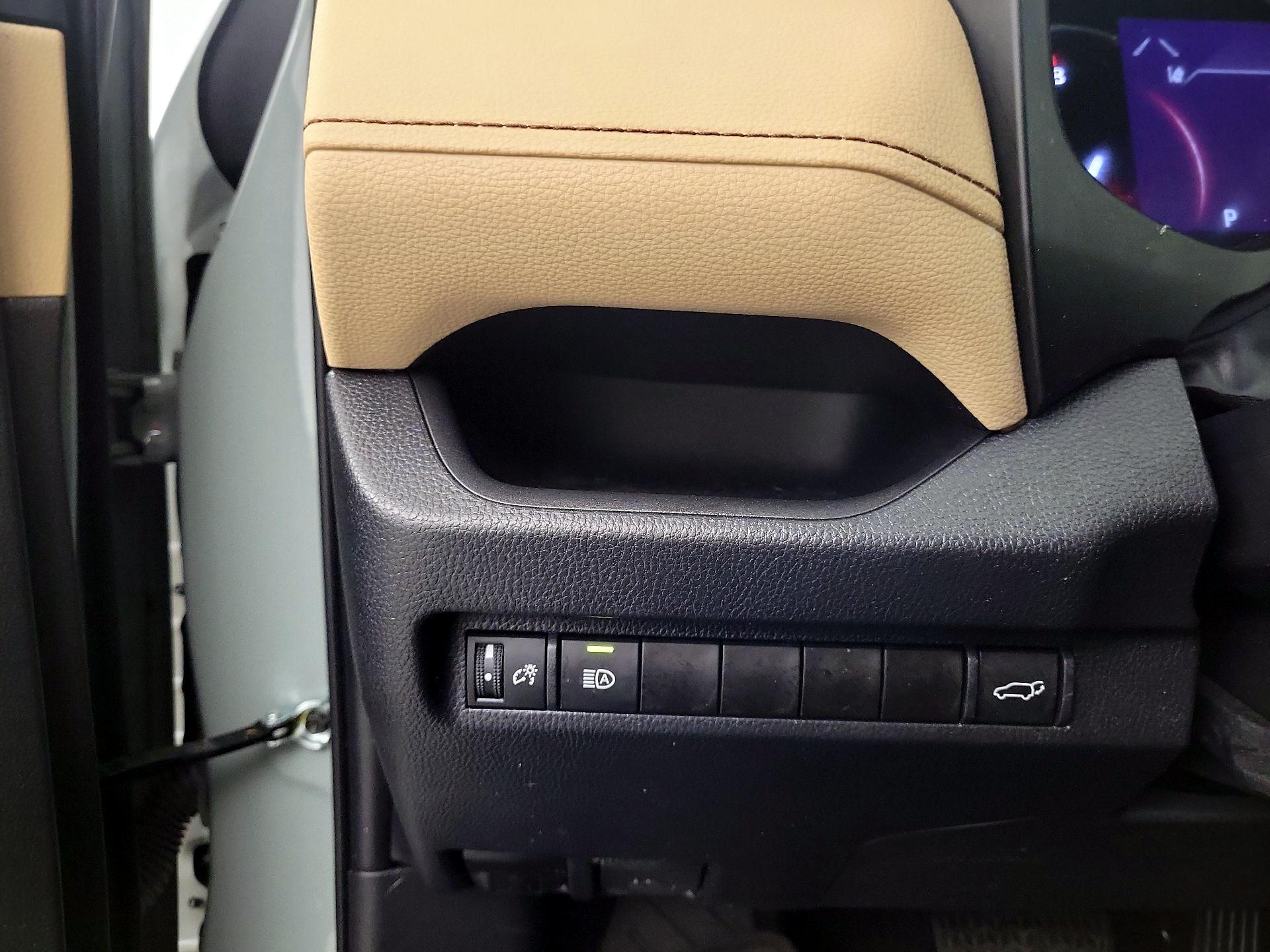 Thumbnail: 2023 Toyota RAV4 - 13