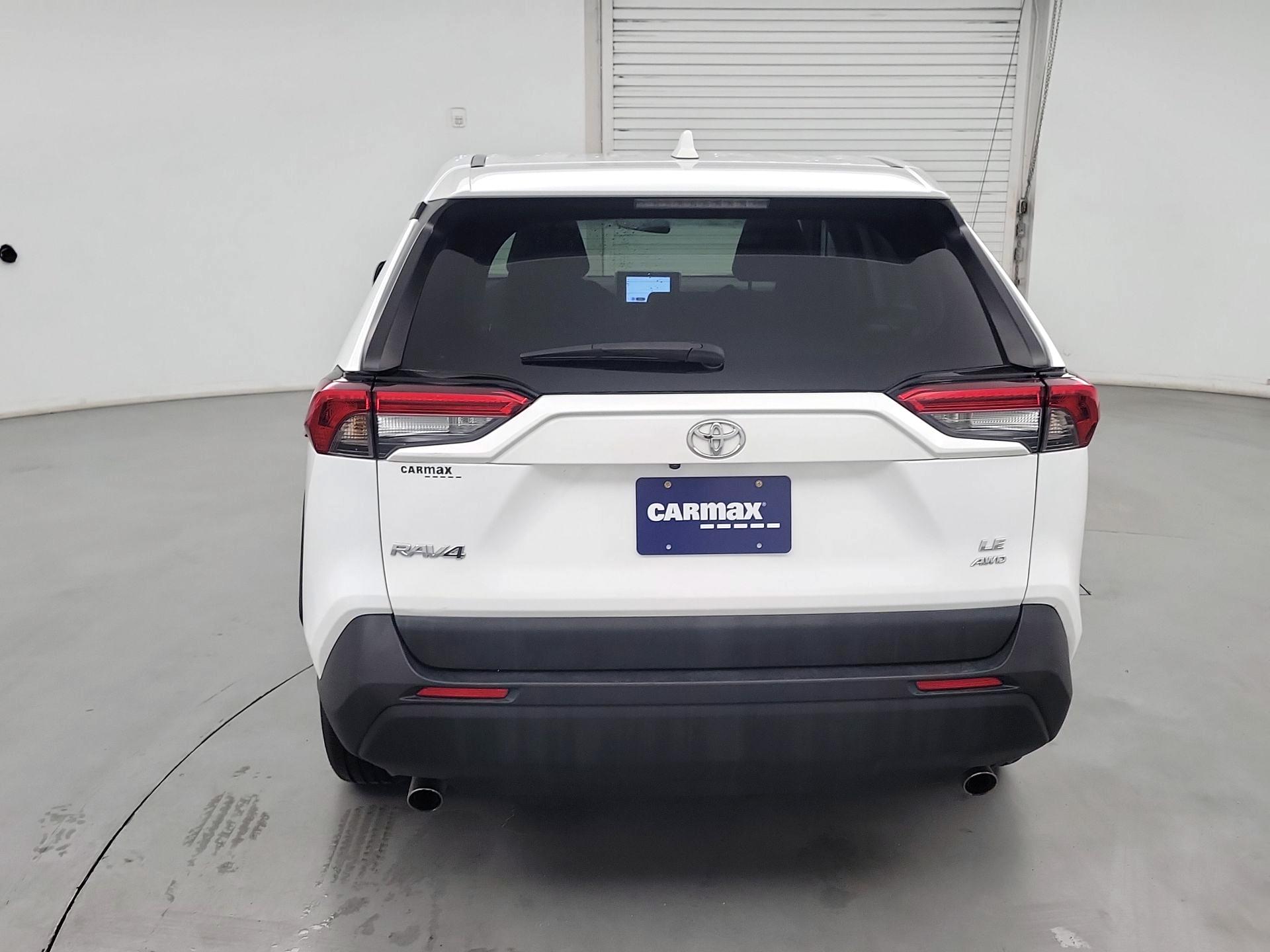 Thumbnail: 2024 Toyota RAV4 - 6