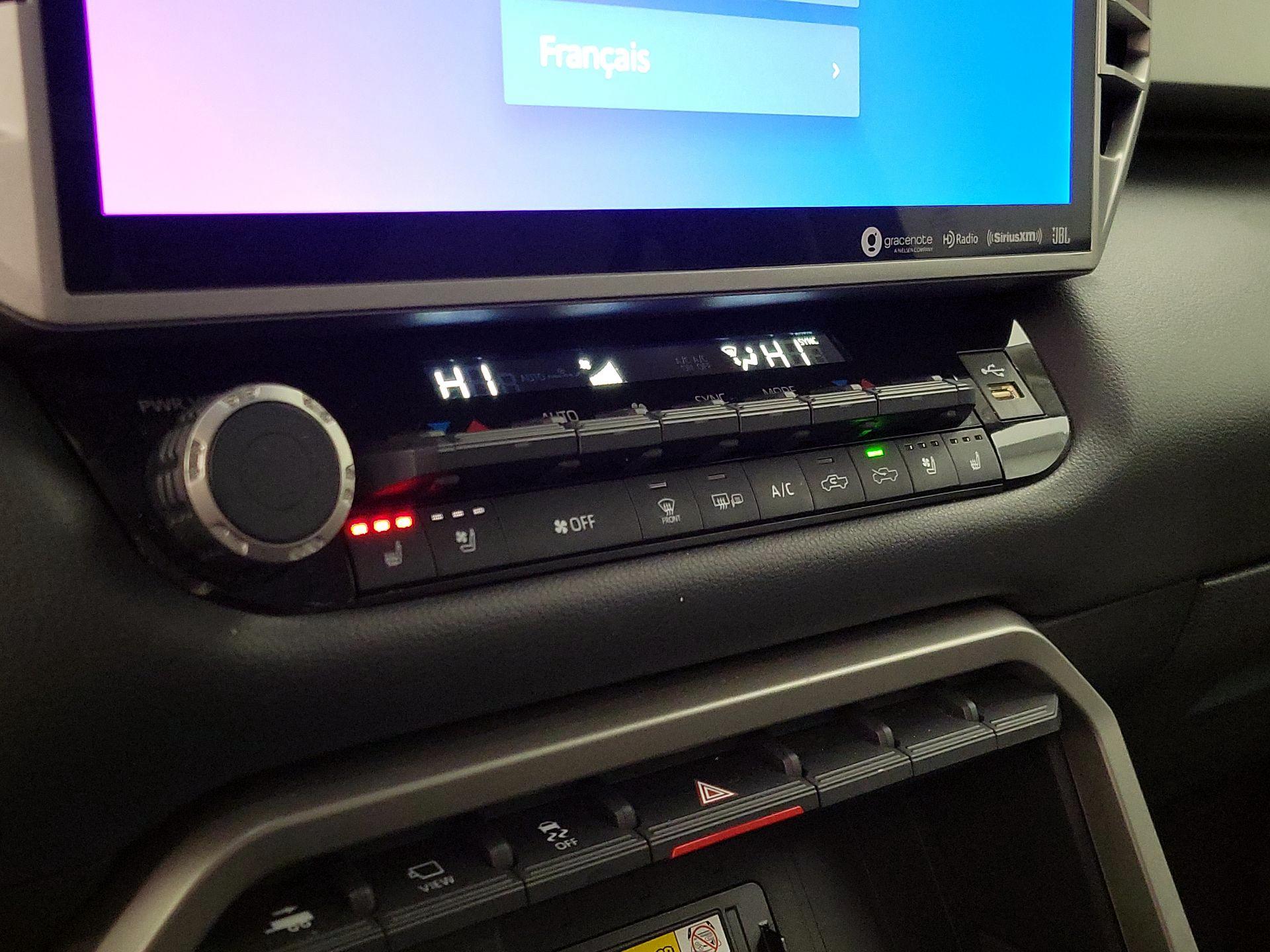 Thumbnail: 2022 Toyota Tundra - 16