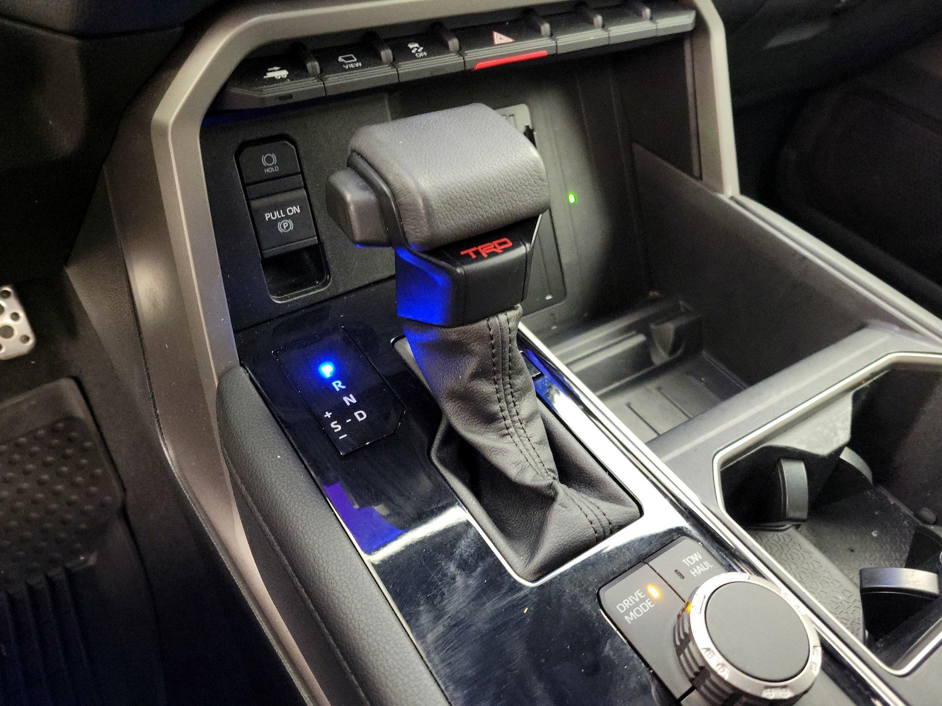 Thumbnail: 2022 Toyota Tundra - 17