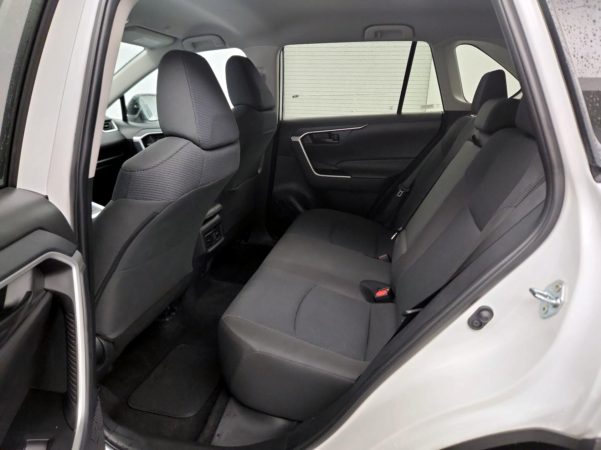 Thumbnail: 2025 Toyota RAV4 - 19