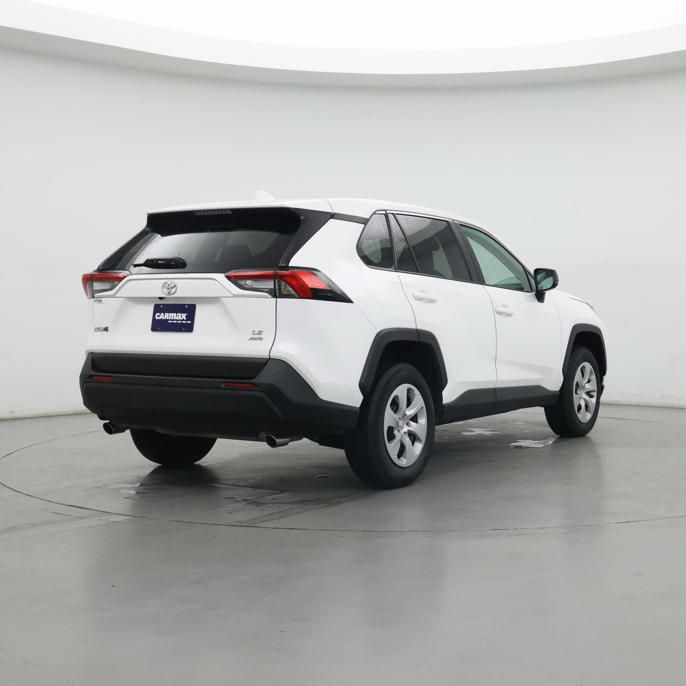 Thumbnail: 2025 Toyota RAV4 - 8