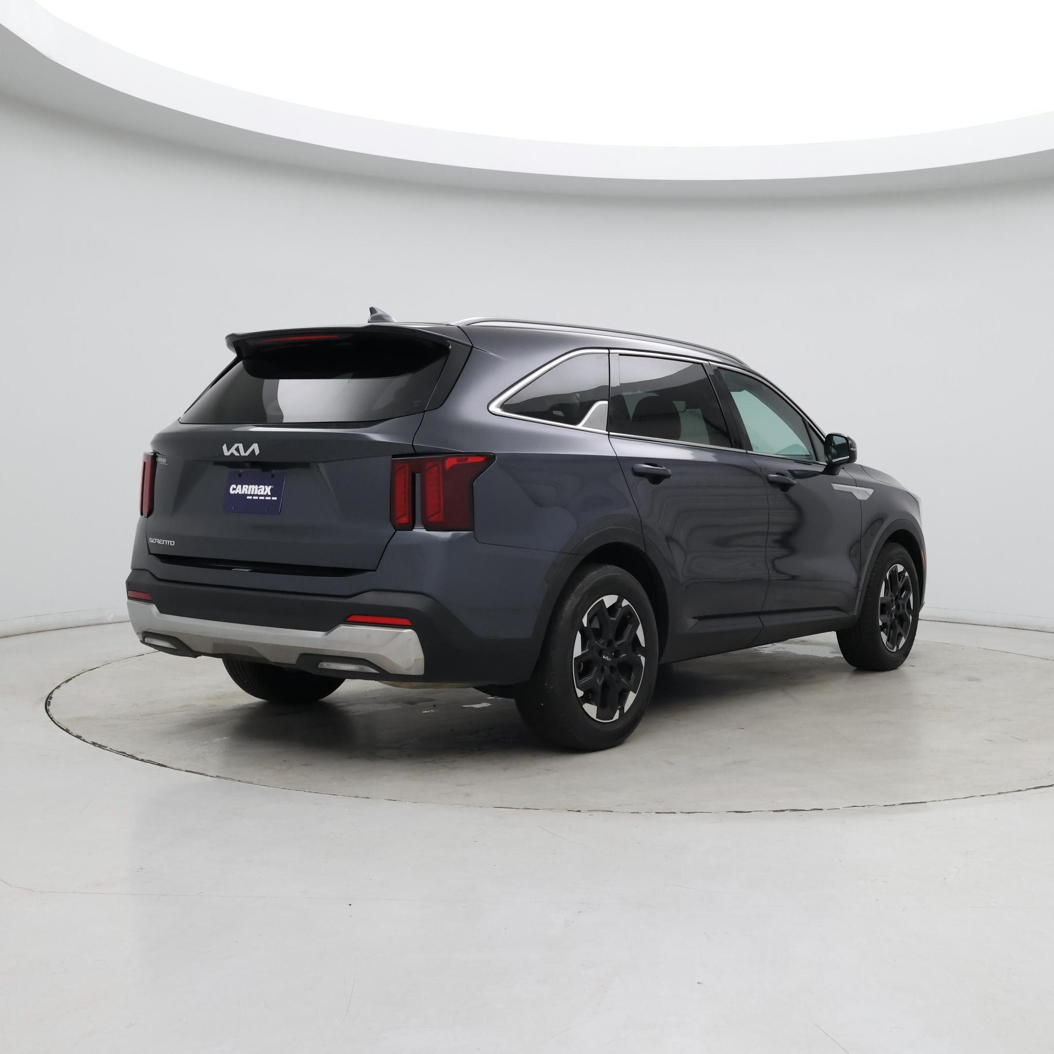 Thumbnail: 2024 Kia Sorento - 8