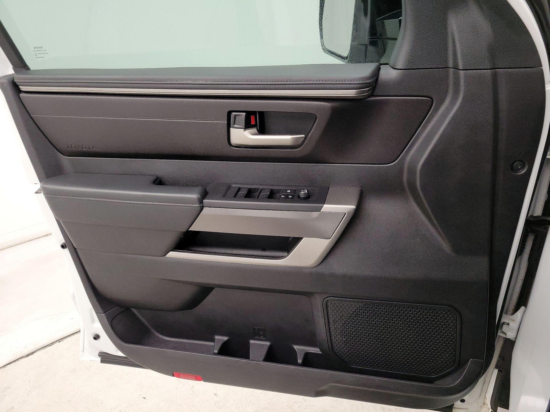 Thumbnail: 2023 Toyota Tundra - 12