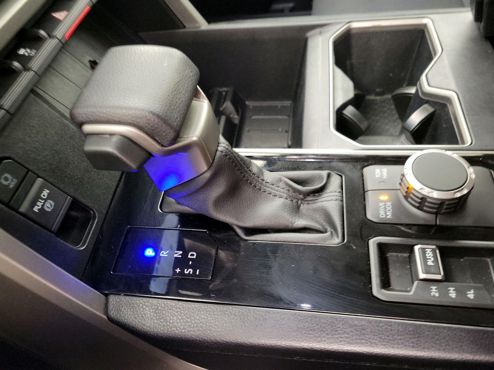 Thumbnail: 2023 Toyota Tundra - 17