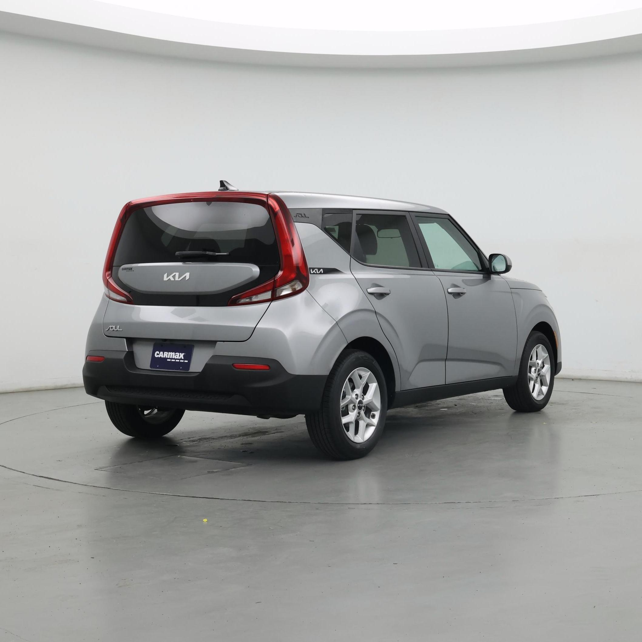 Thumbnail: 2022 Kia Soul - 8