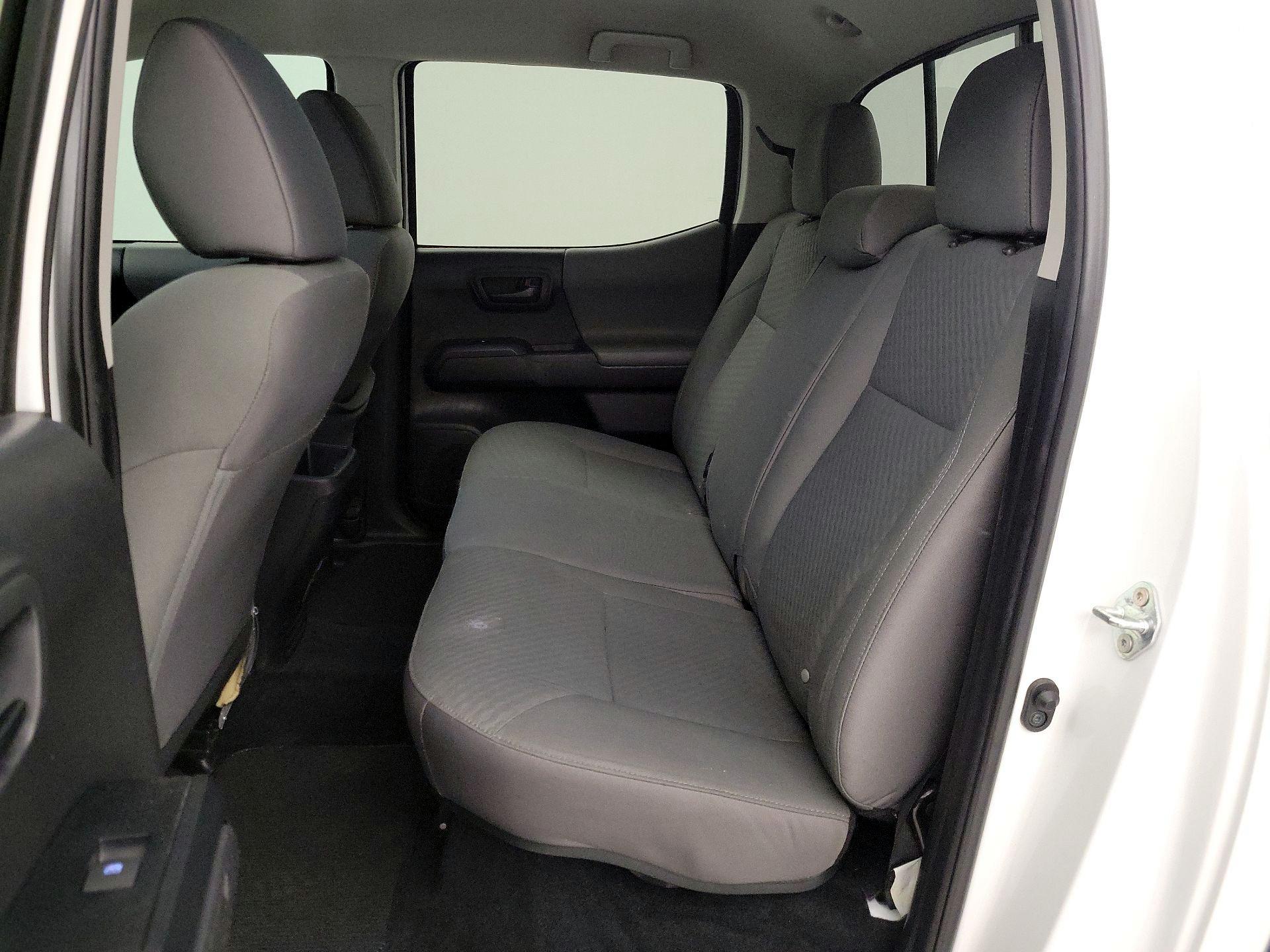 Thumbnail: 2022 Toyota Tacoma - 19