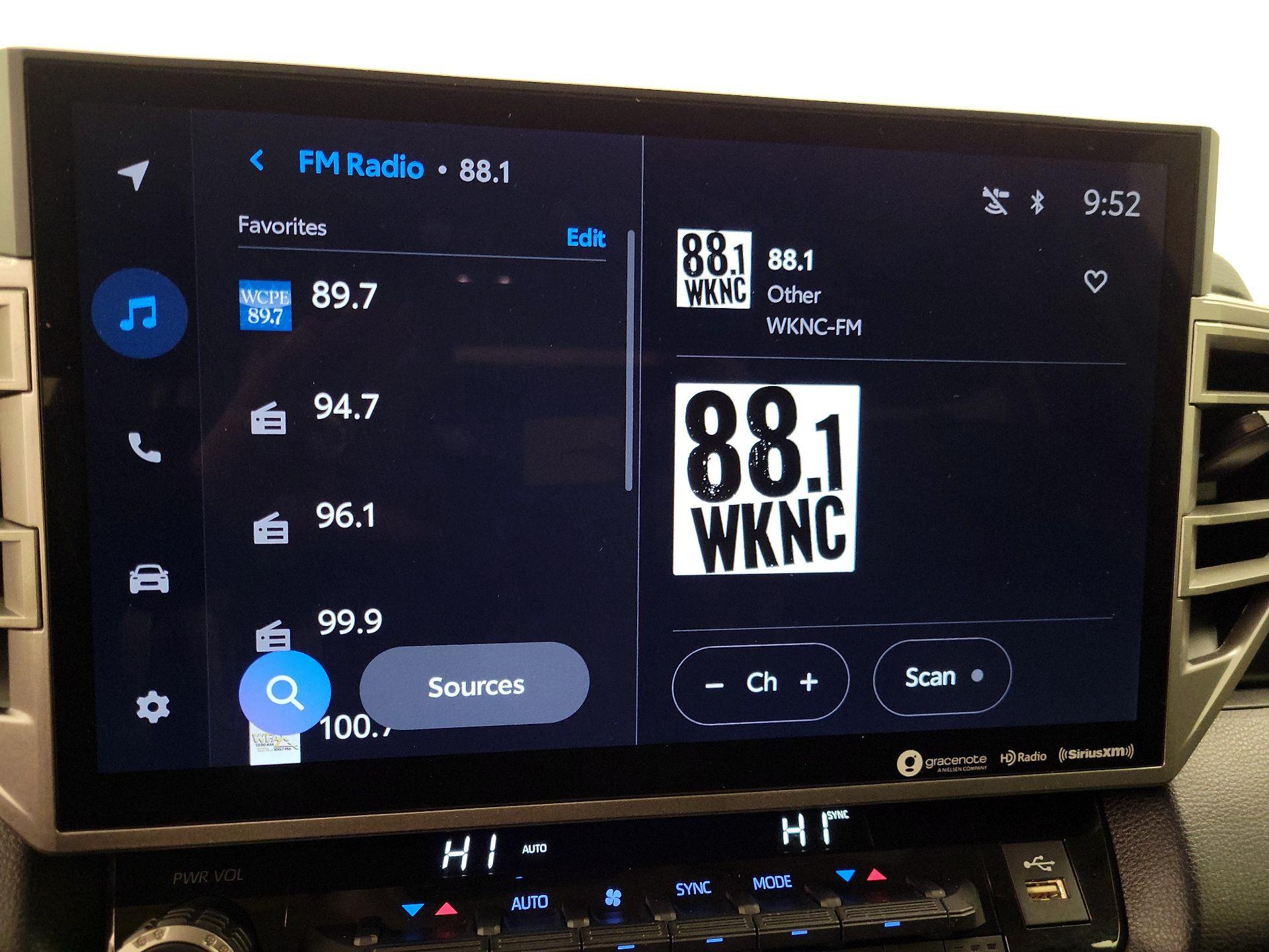 Thumbnail: 2023 Toyota Tundra - 15
