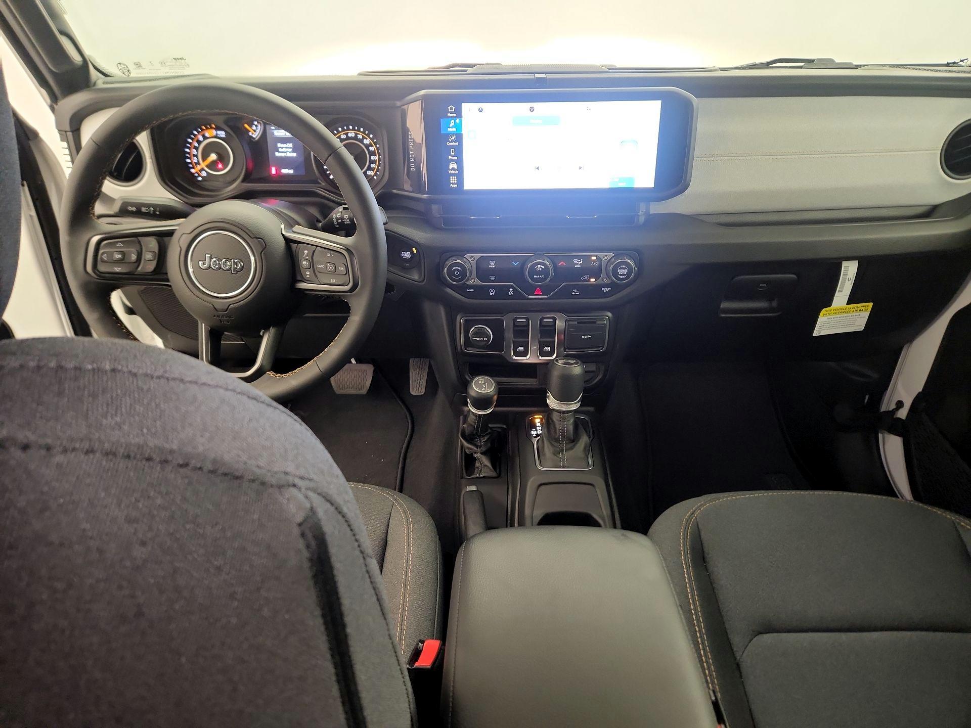 Thumbnail: 2024 Jeep Wrangler - 9