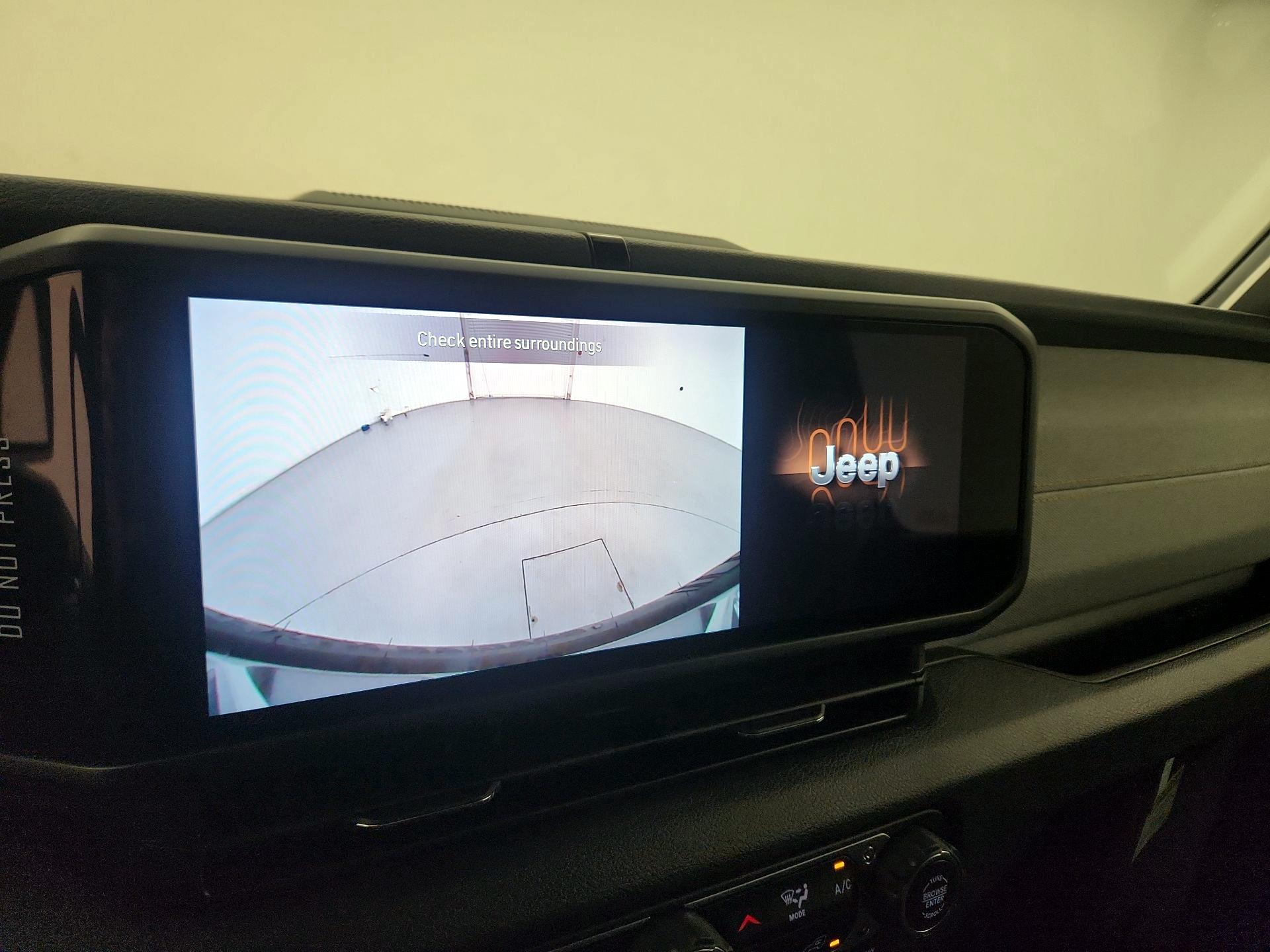 Thumbnail: 2024 Jeep Wrangler - 14