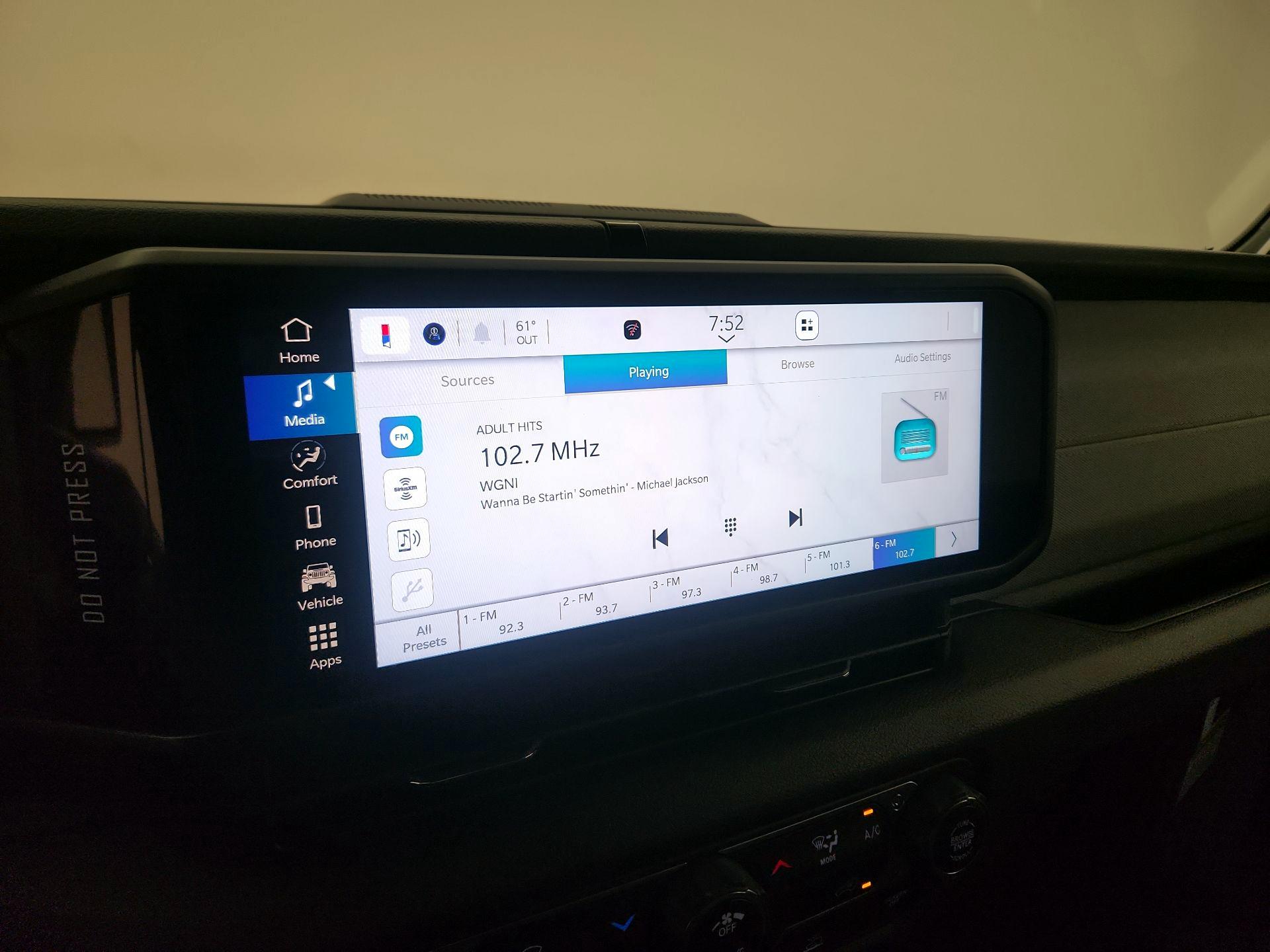 Thumbnail: 2024 Jeep Wrangler - 15