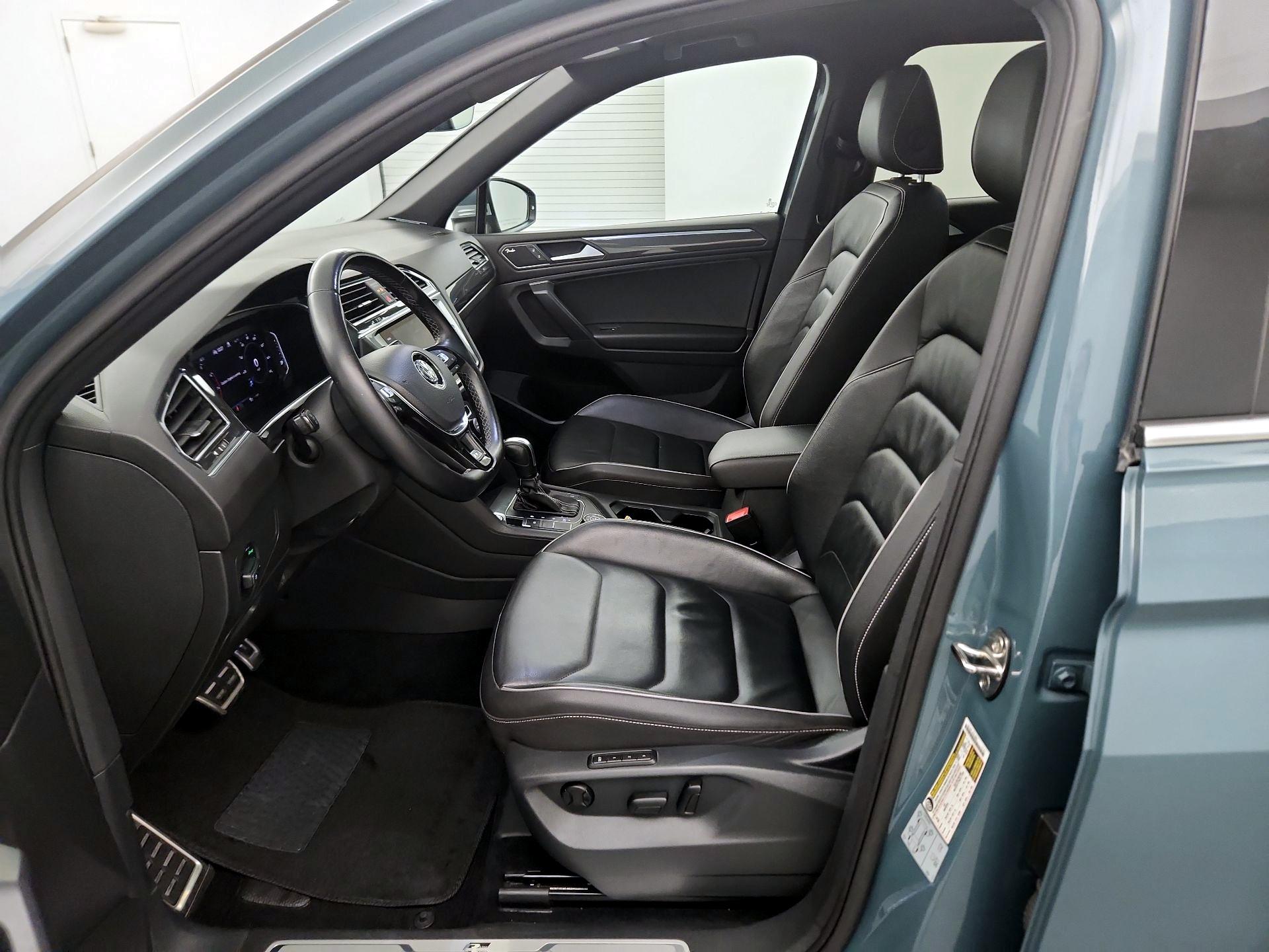 Thumbnail: 2021 Volkswagen Tiguan - 9