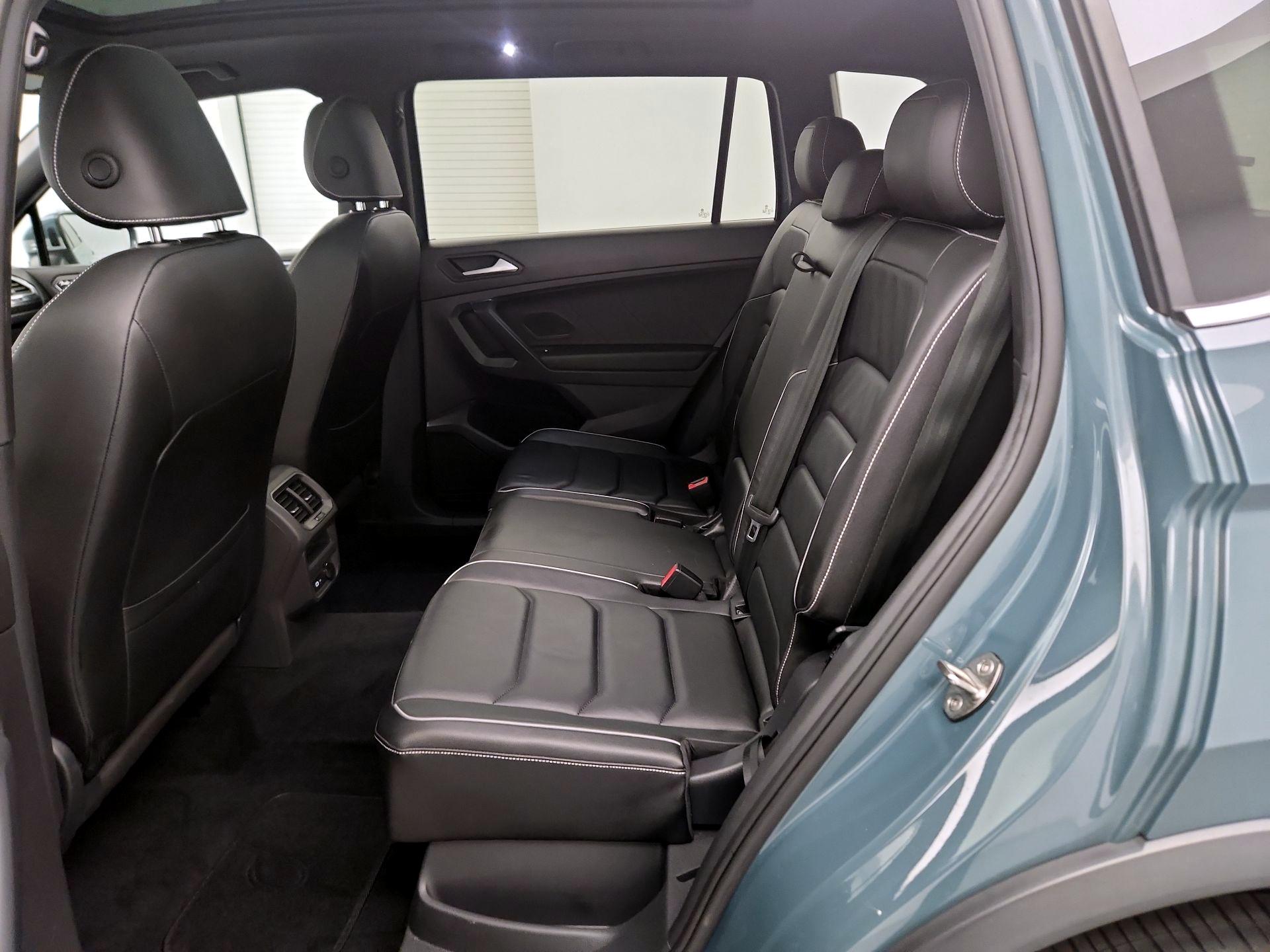 Thumbnail: 2021 Volkswagen Tiguan - 19