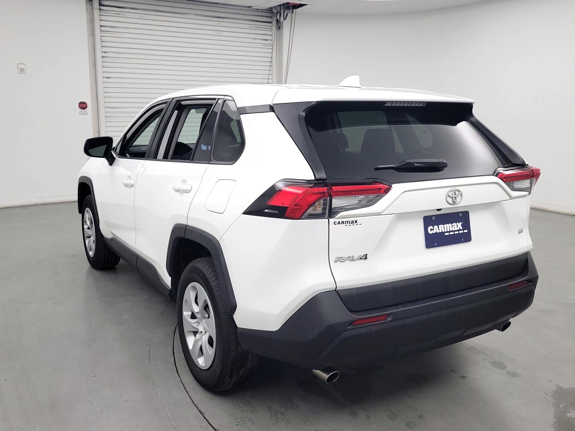 Thumbnail: 2024 Toyota RAV4 - 7