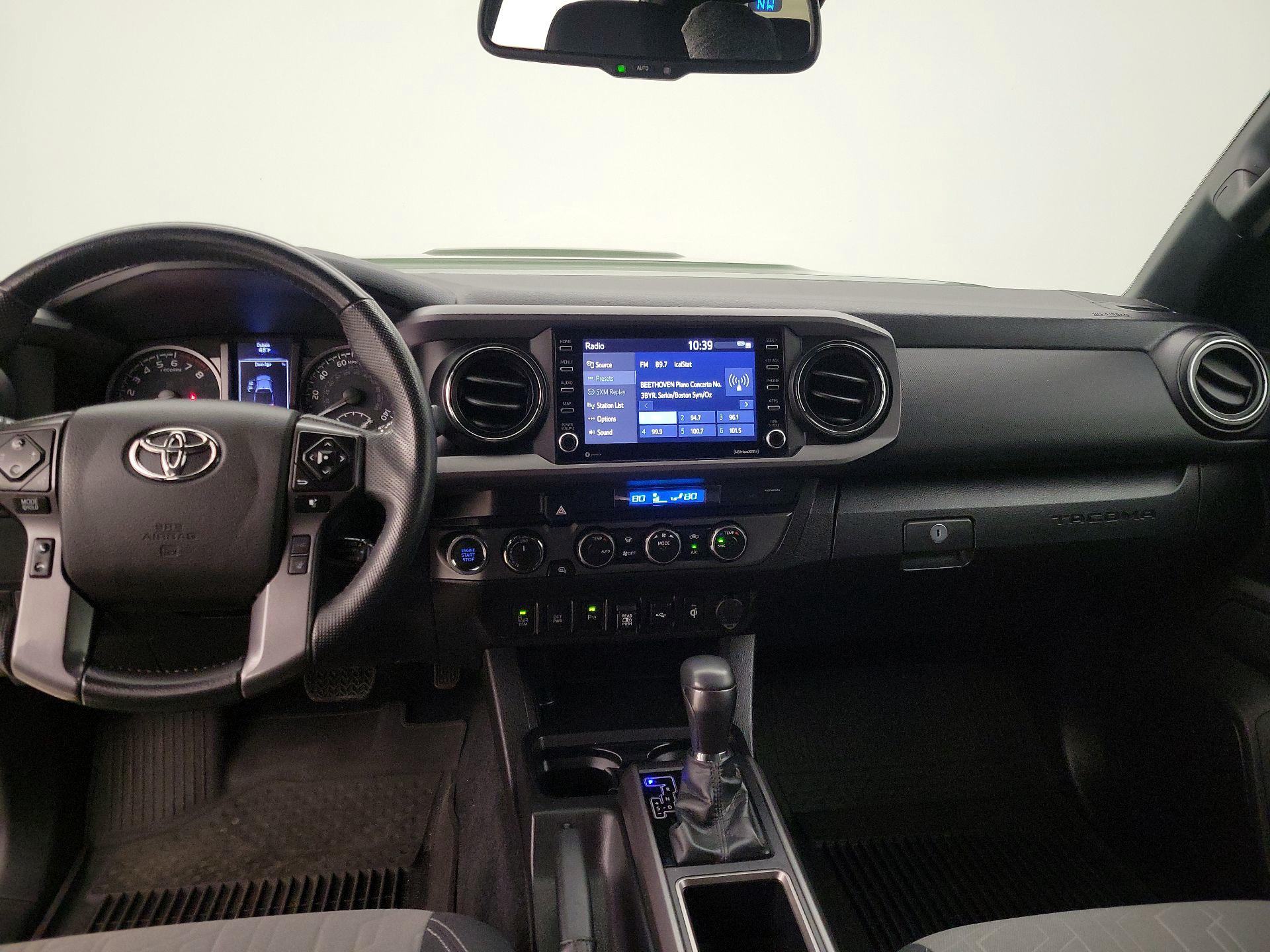 Thumbnail: 2022 Toyota Tacoma - 9