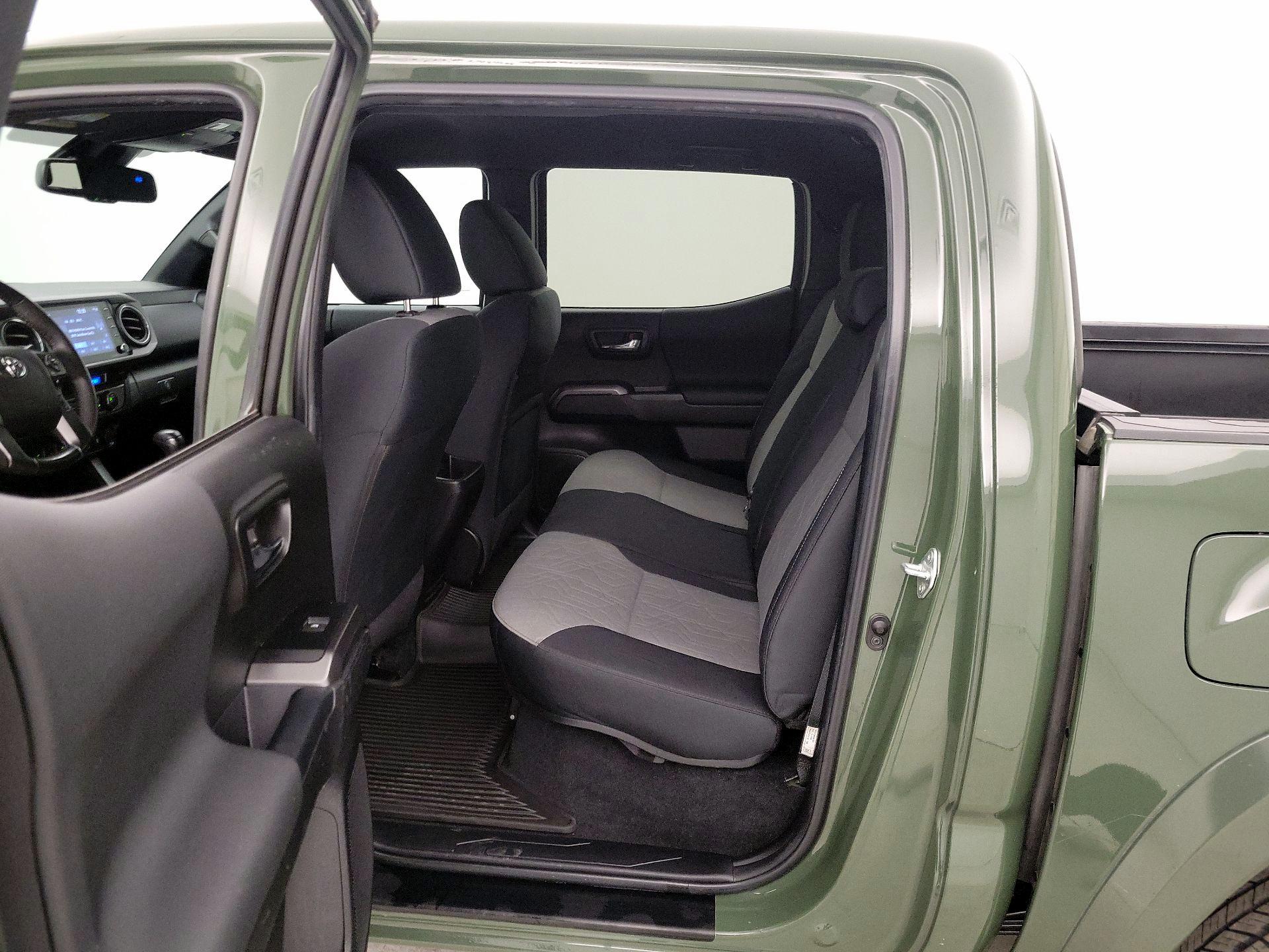 Thumbnail: 2022 Toyota Tacoma - 19