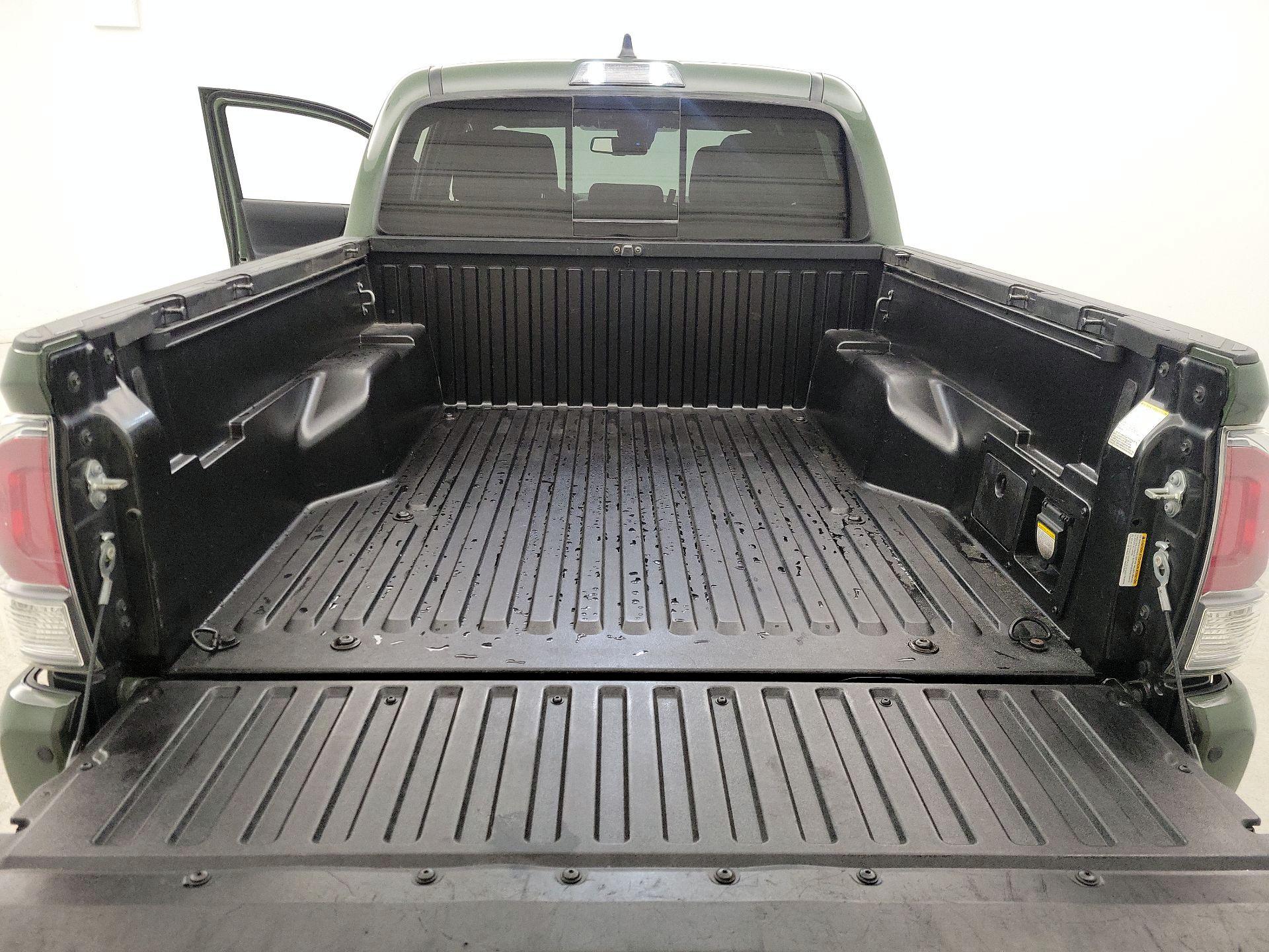 Thumbnail: 2022 Toyota Tacoma - 20