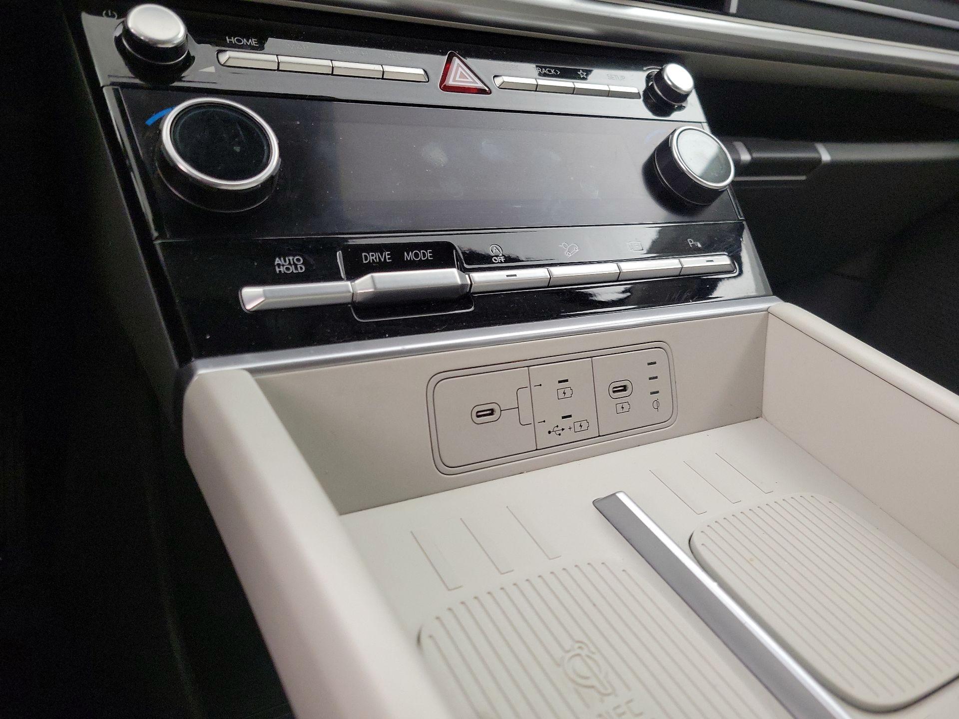 Thumbnail: 2025 Hyundai Santa Fe - 18