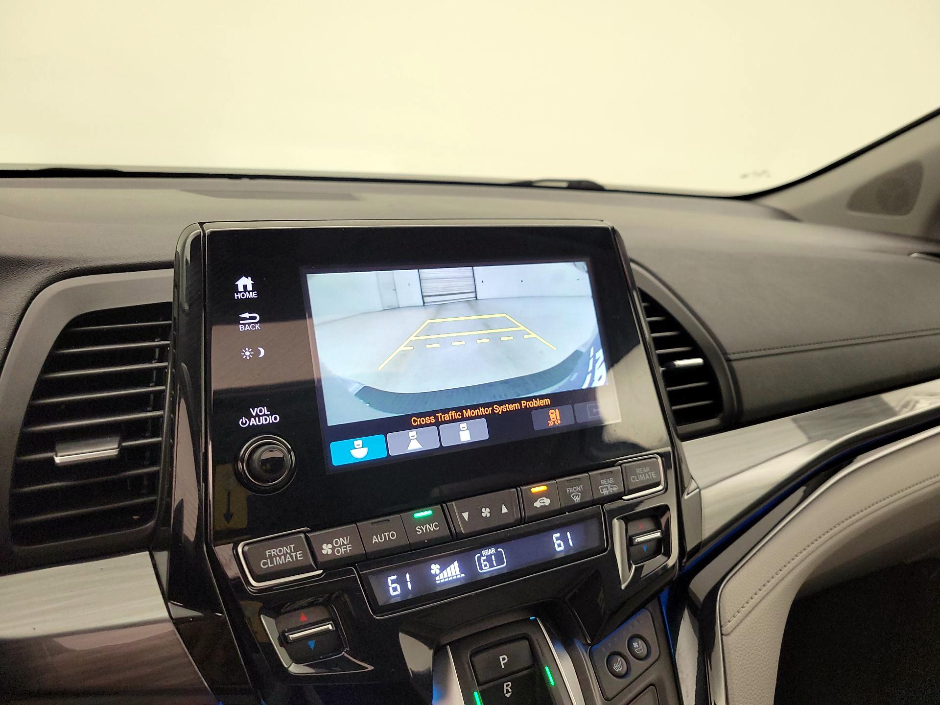 Thumbnail: 2021 Honda Odyssey - 15