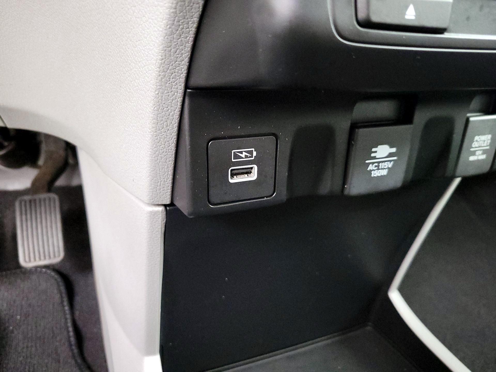 Thumbnail: 2021 Honda Odyssey - 19