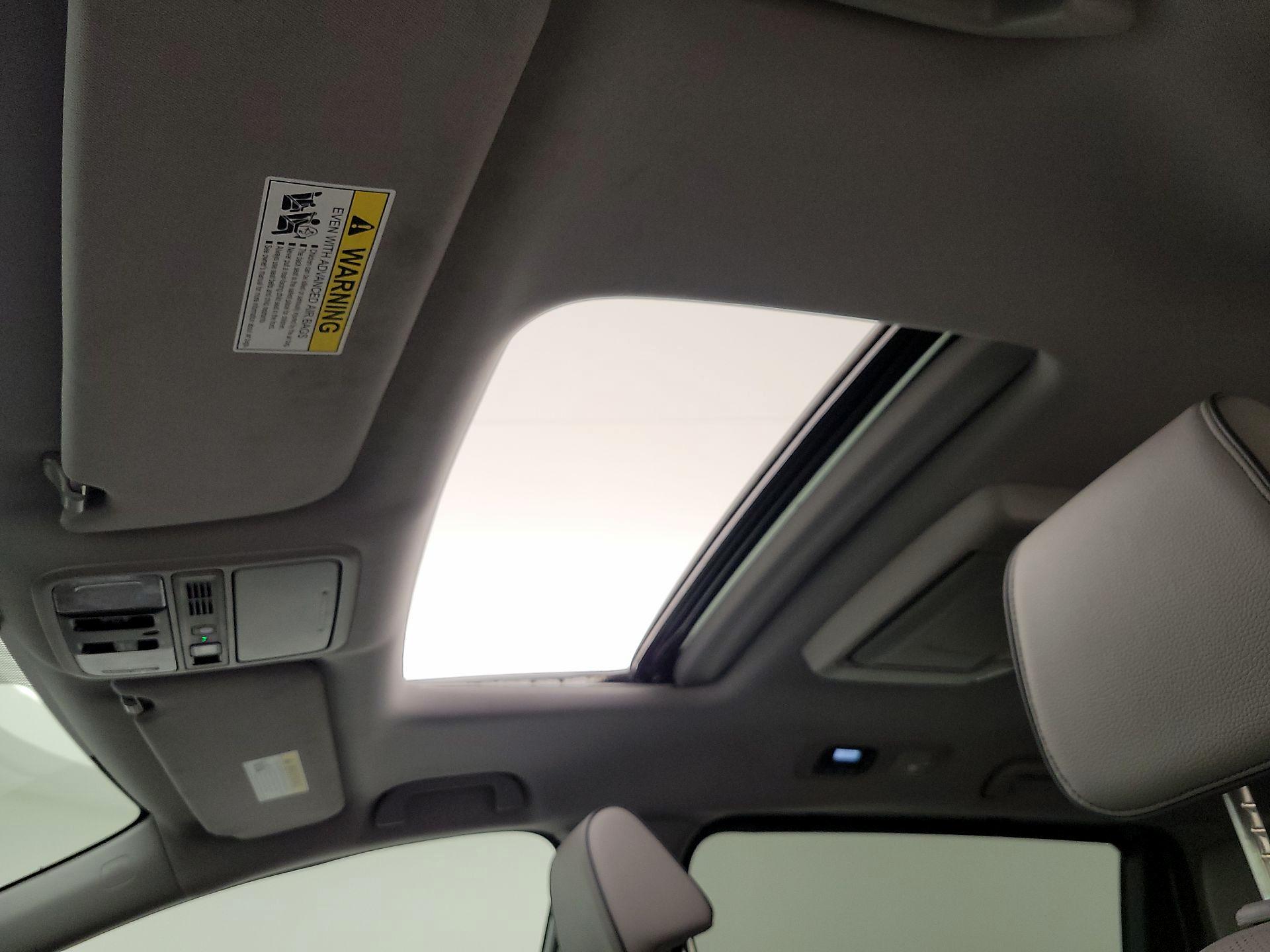 Thumbnail: 2021 Honda Odyssey - 20