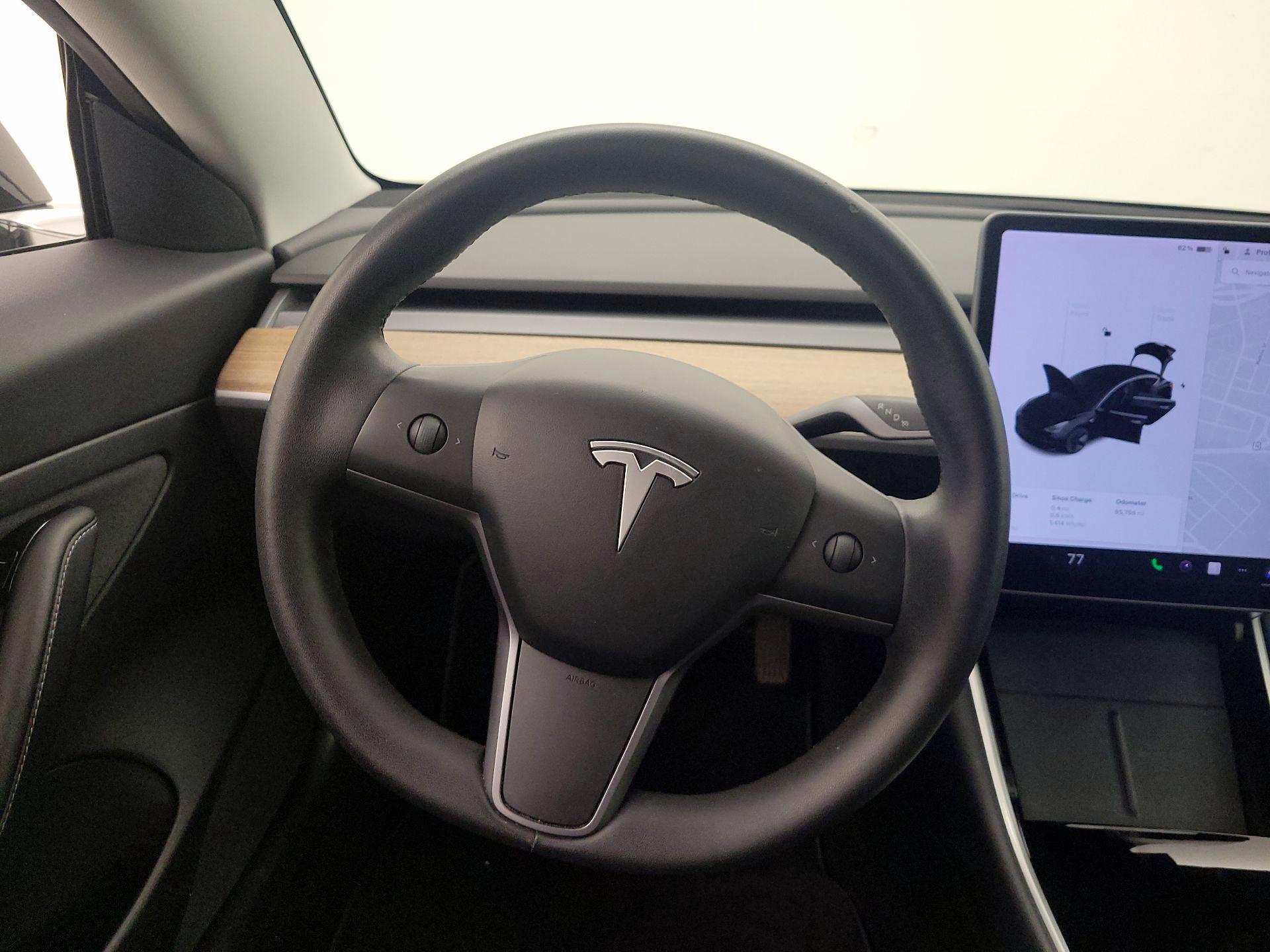 Thumbnail: 2020 Tesla Model 3 - 10