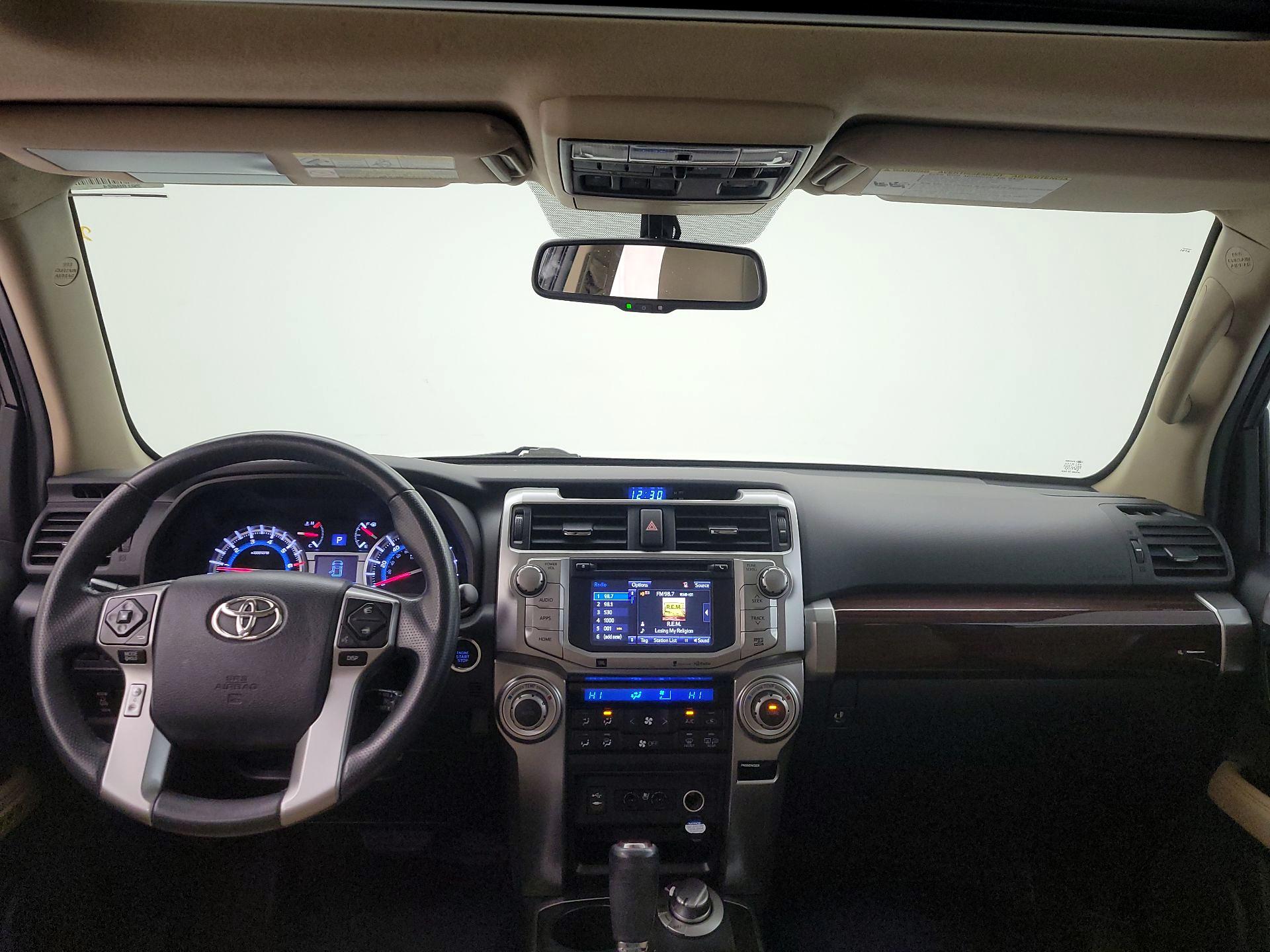 Thumbnail: 2015 Toyota 4Runner - 9