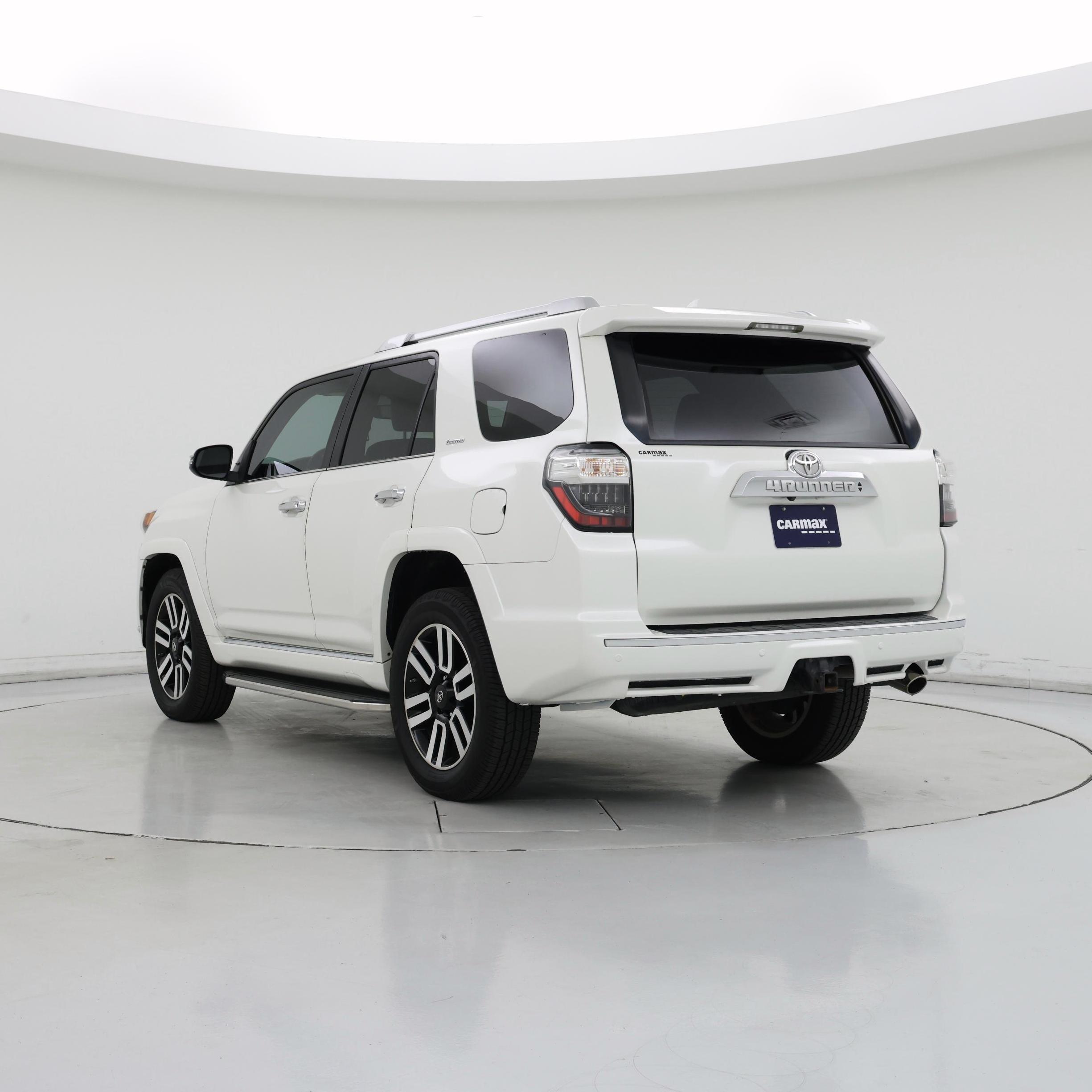 Thumbnail: 2015 Toyota 4Runner - 2