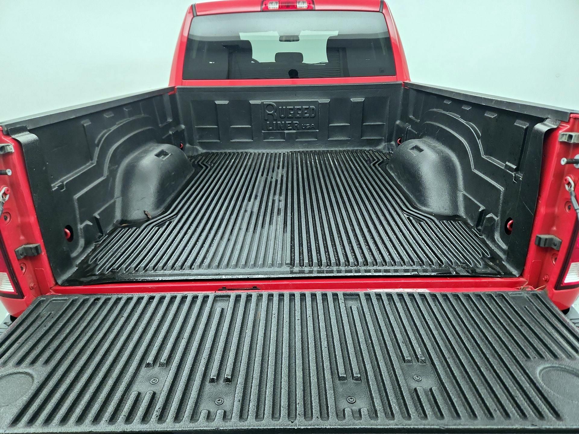 Thumbnail: 2024 RAM 1500 Classic - 20