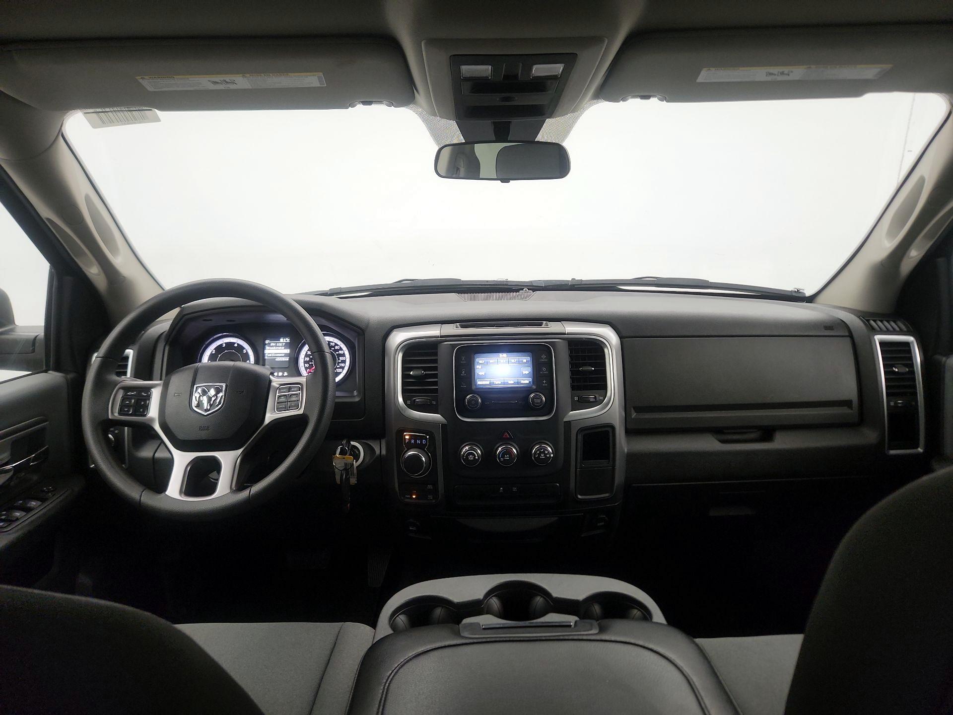 Thumbnail: 2024 RAM 1500 Classic - 9