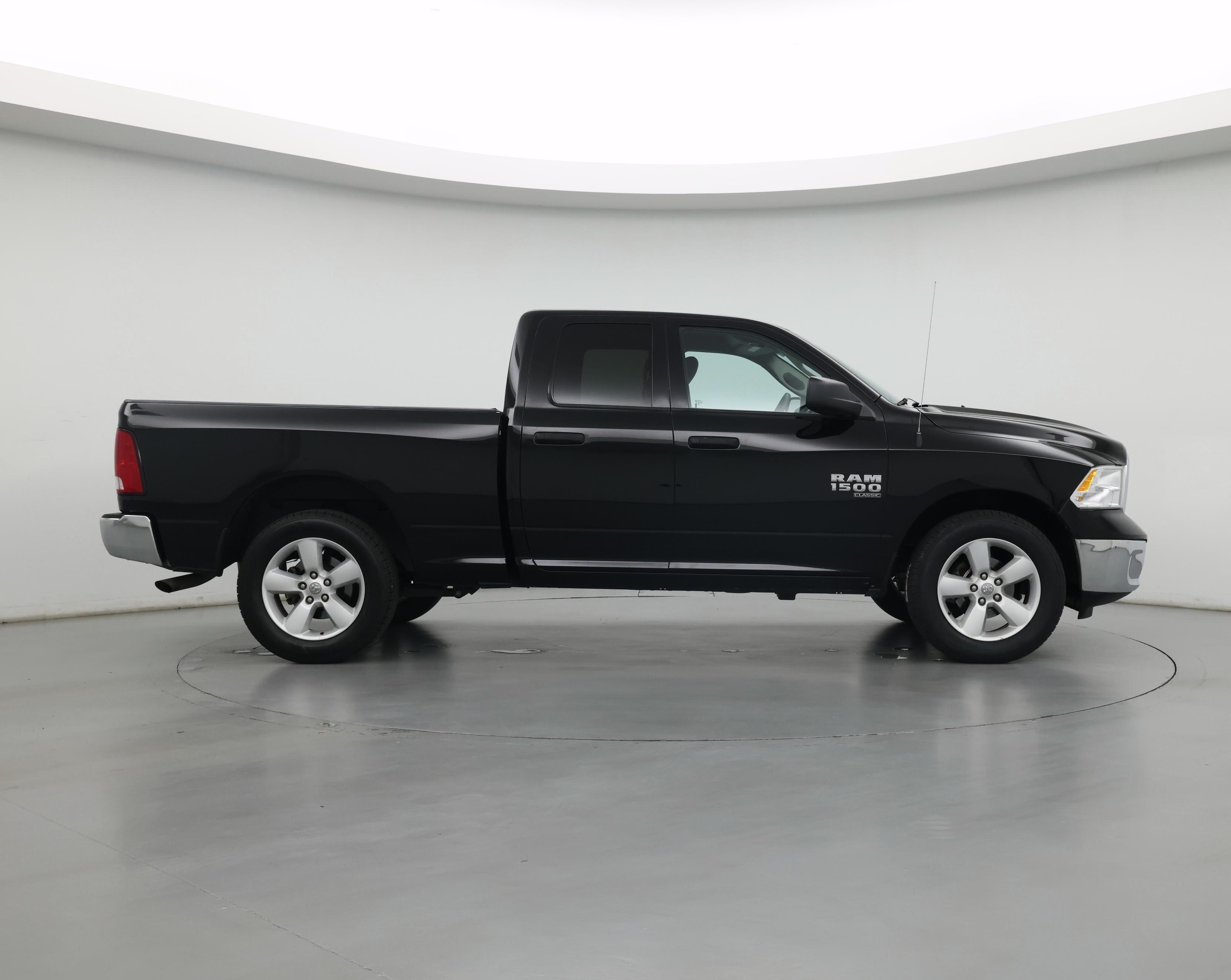 Thumbnail: 2024 RAM 1500 Classic - 7