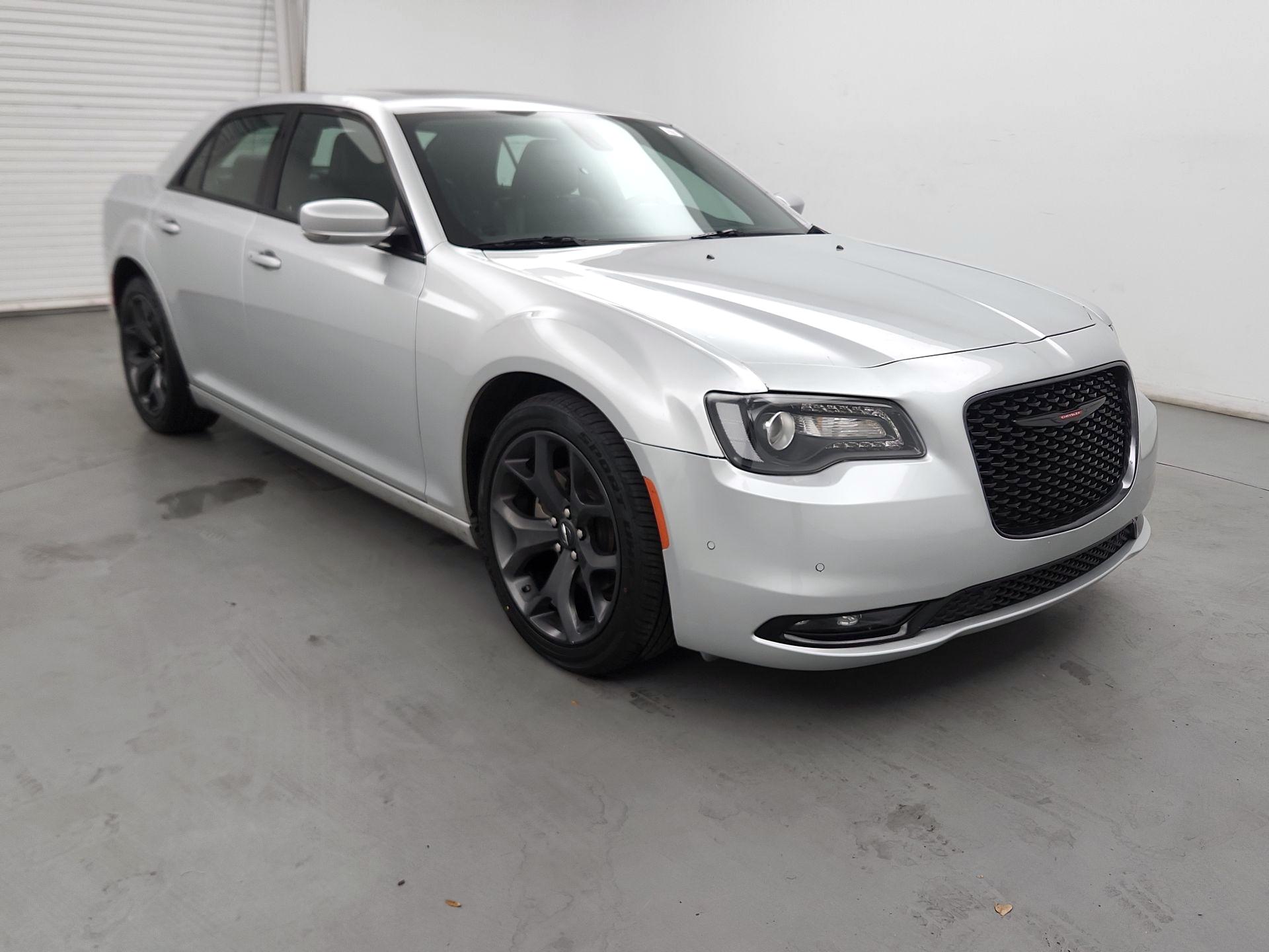 Thumbnail: 2023 Chrysler 300 - 1