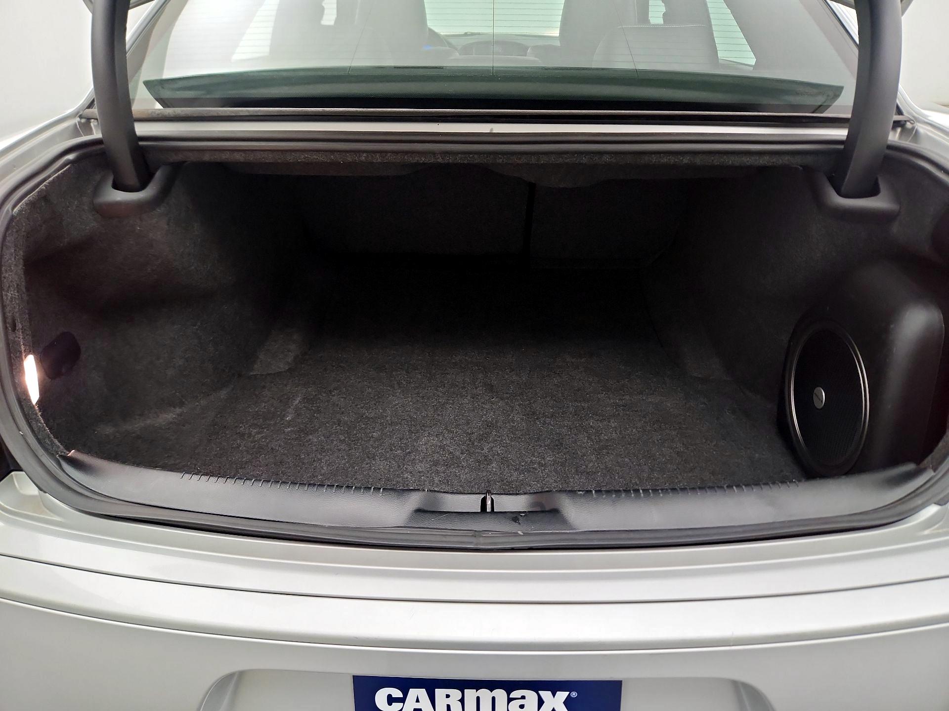 Thumbnail: 2023 Chrysler 300 - 20