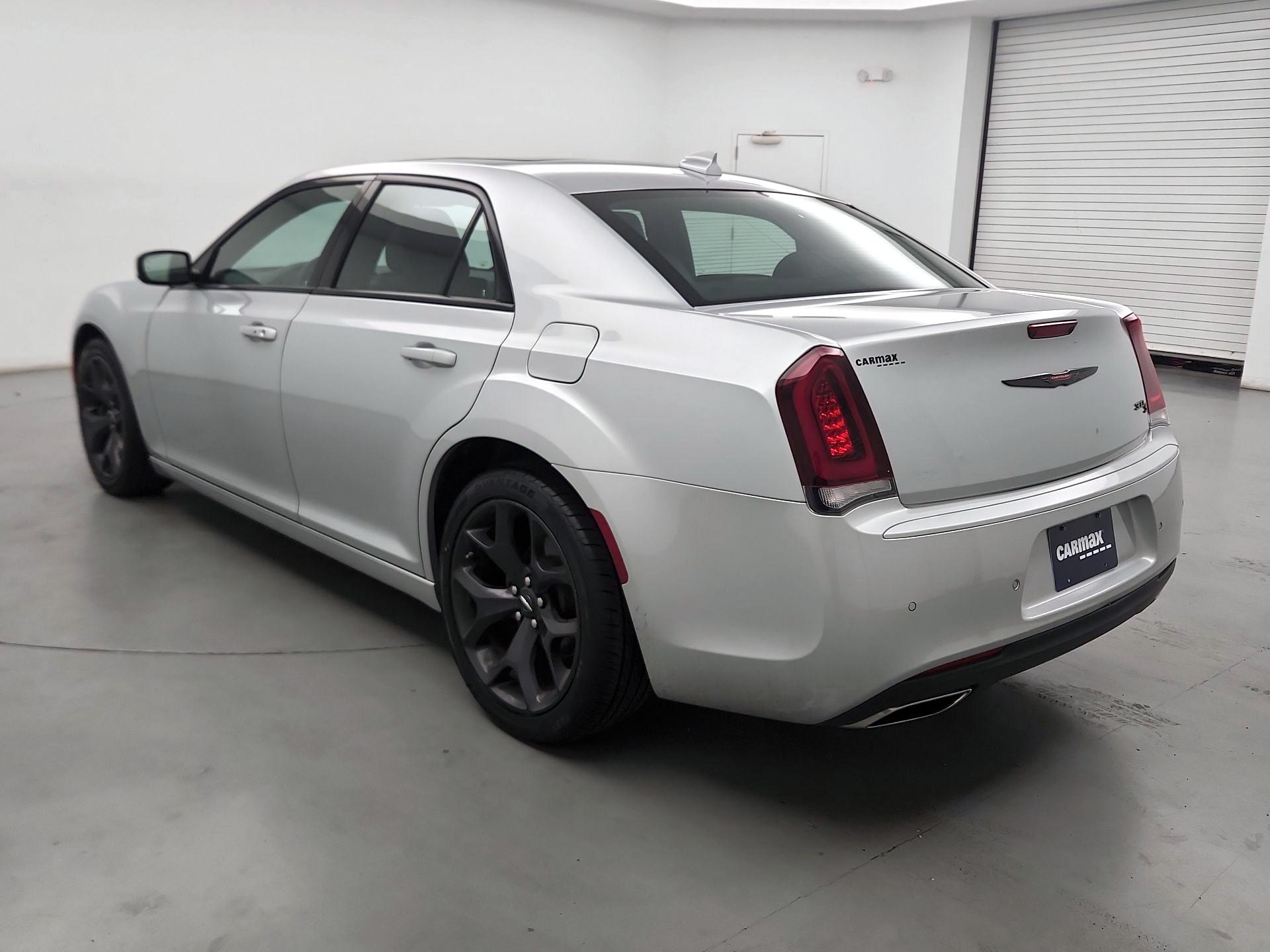 Thumbnail: 2023 Chrysler 300 - 7