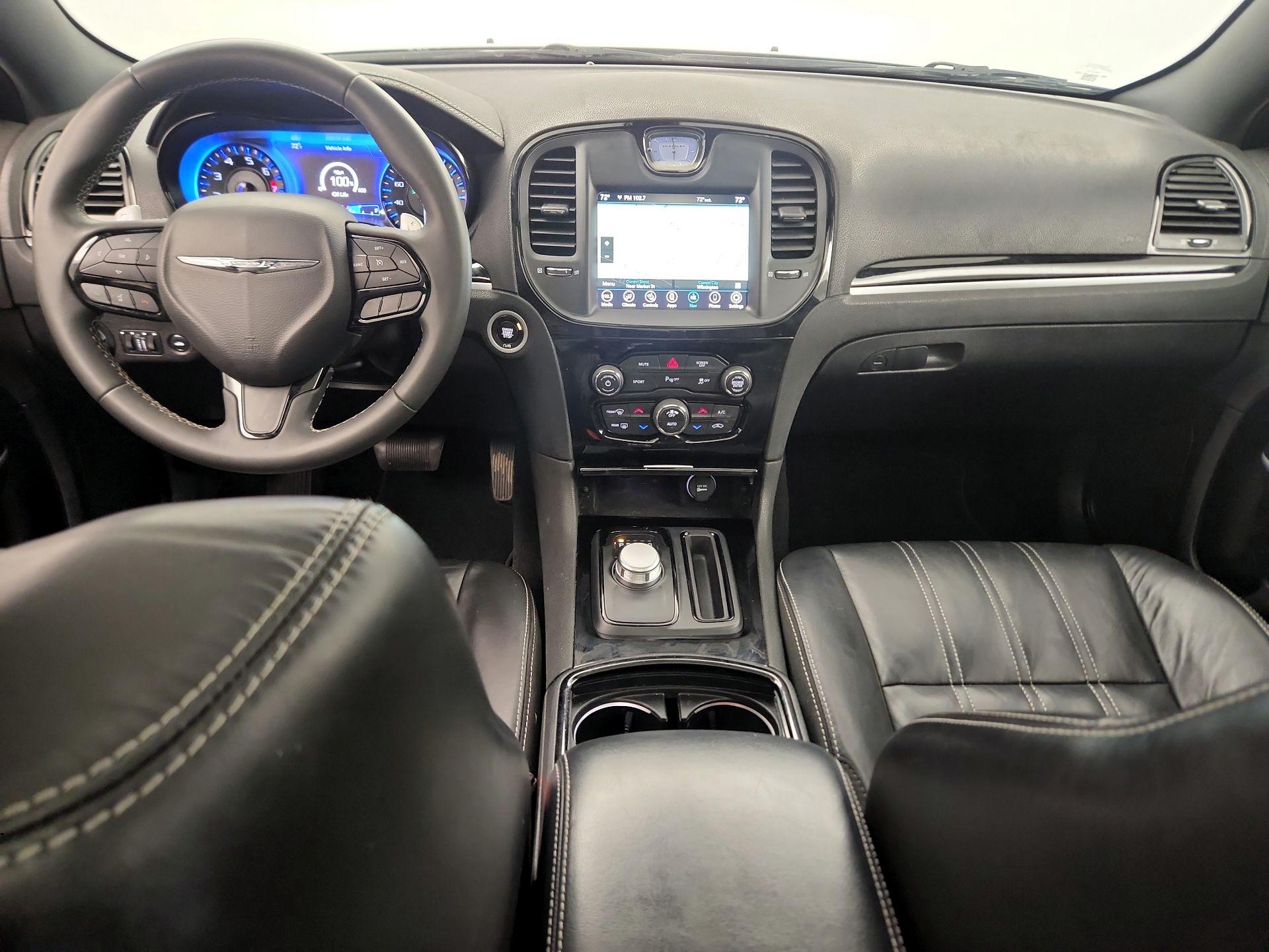 Thumbnail: 2023 Chrysler 300 - 8