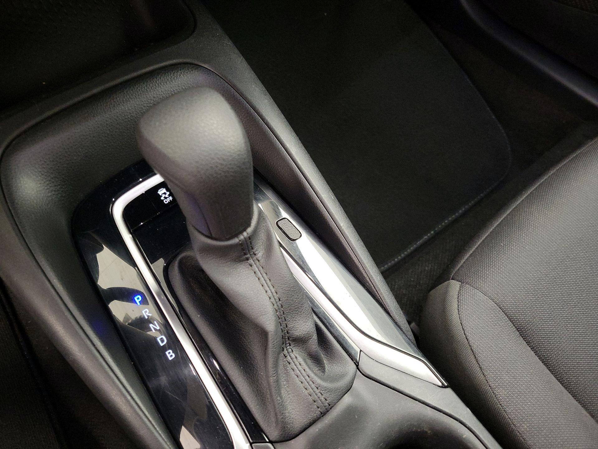 Thumbnail: 2023 Toyota Corolla - 16