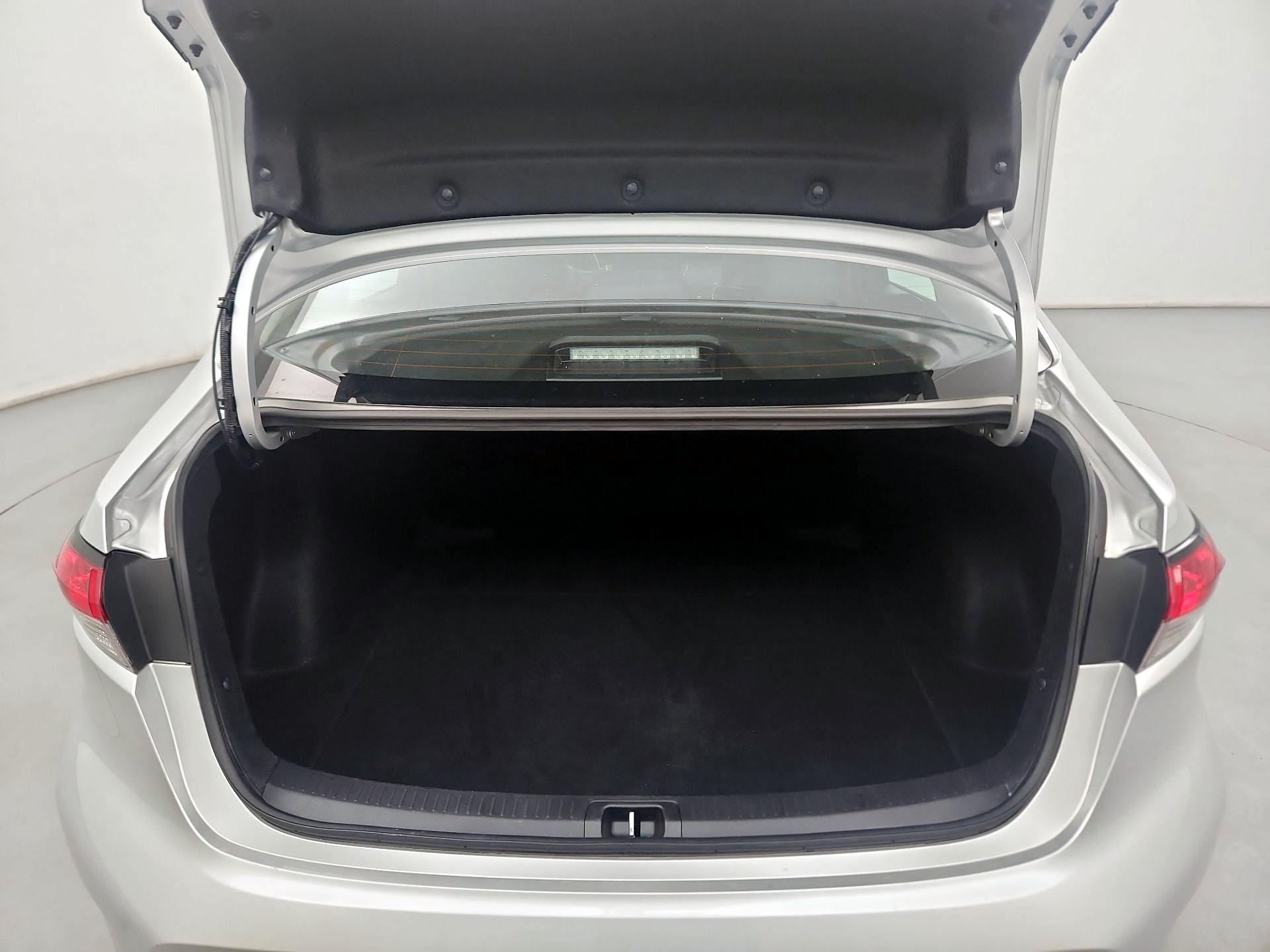 Thumbnail: 2025 Toyota Corolla - 20