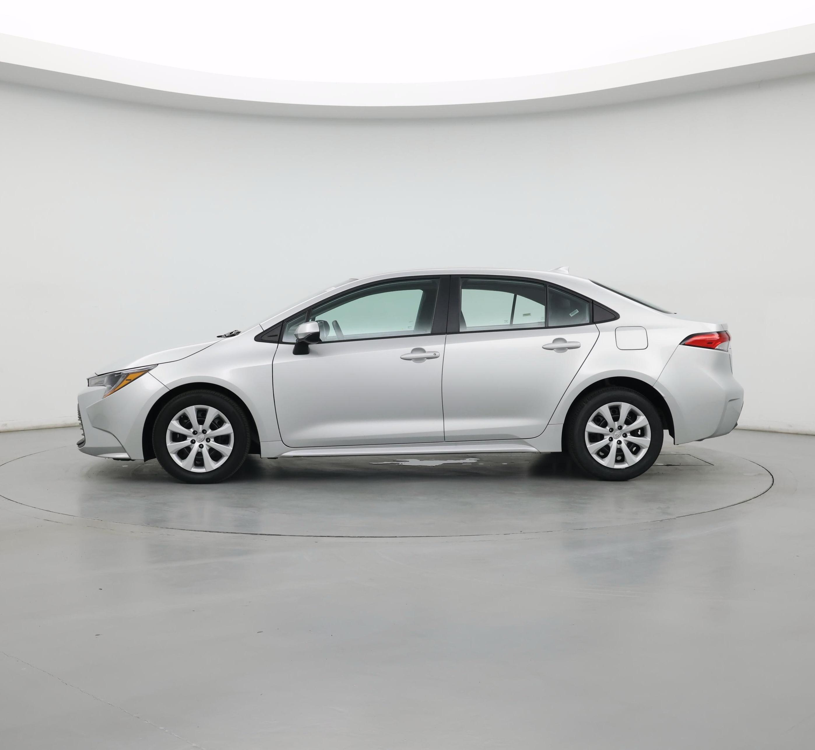 Thumbnail: 2025 Toyota Corolla - 3