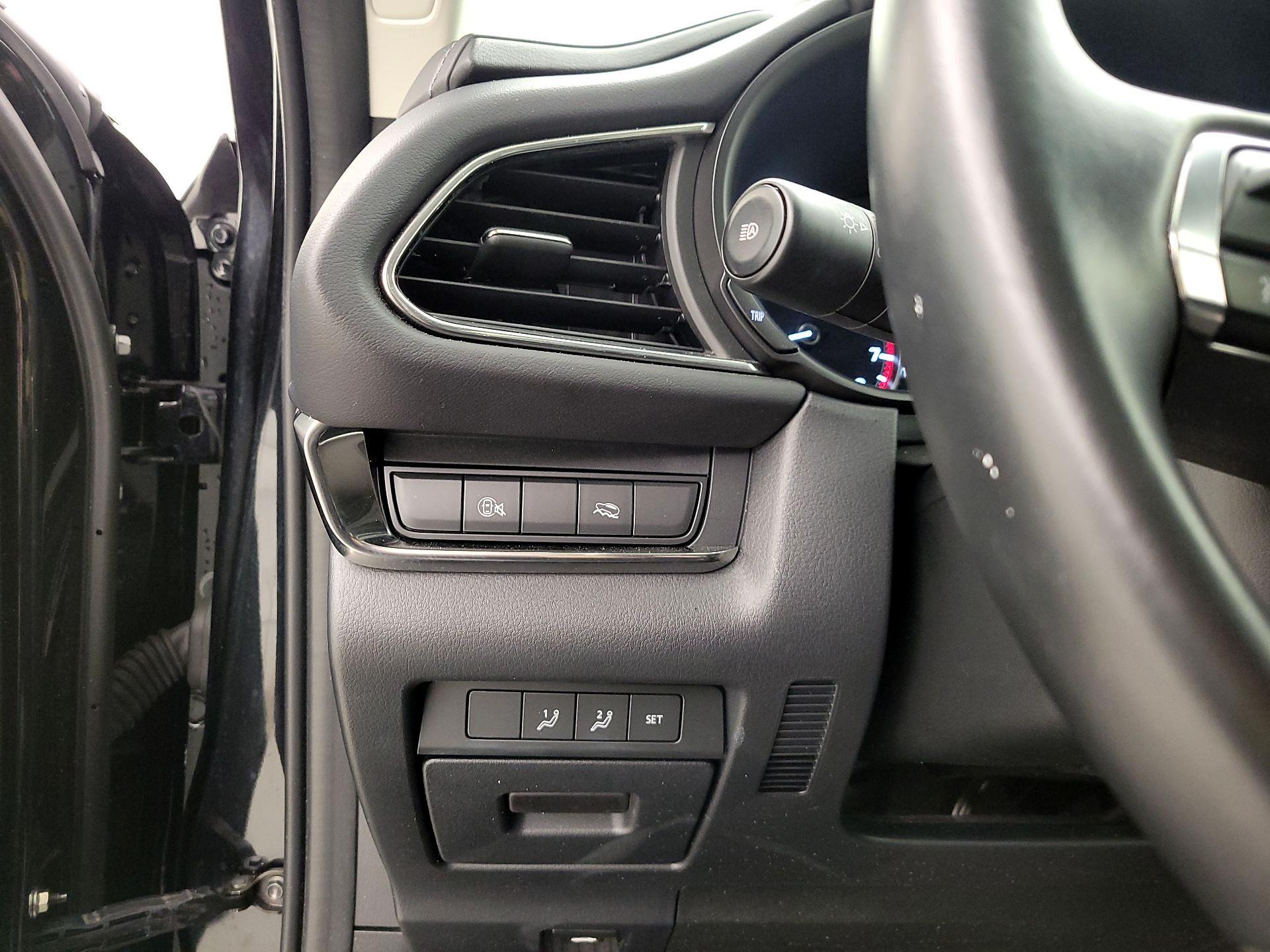 Thumbnail: 2025 Mazda CX-30 - 13