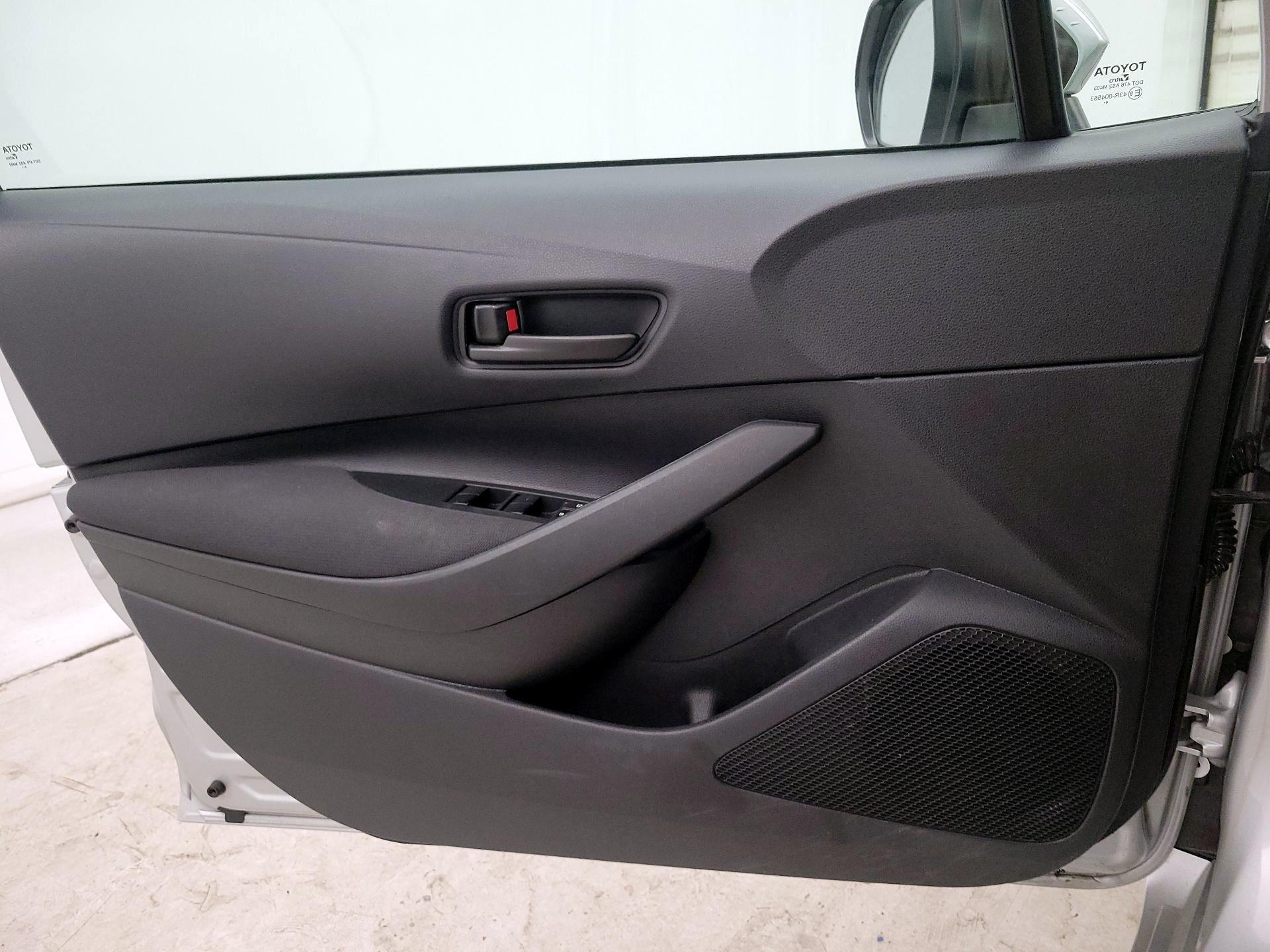 Thumbnail: 2025 Toyota Corolla - 12