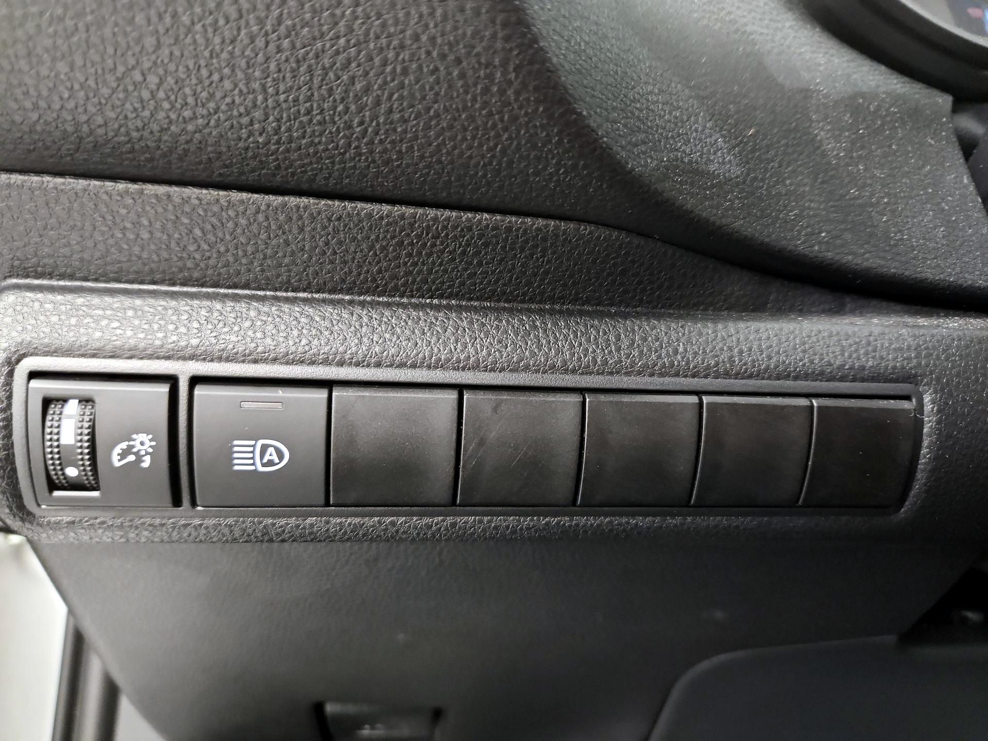 Thumbnail: 2025 Toyota Corolla - 13