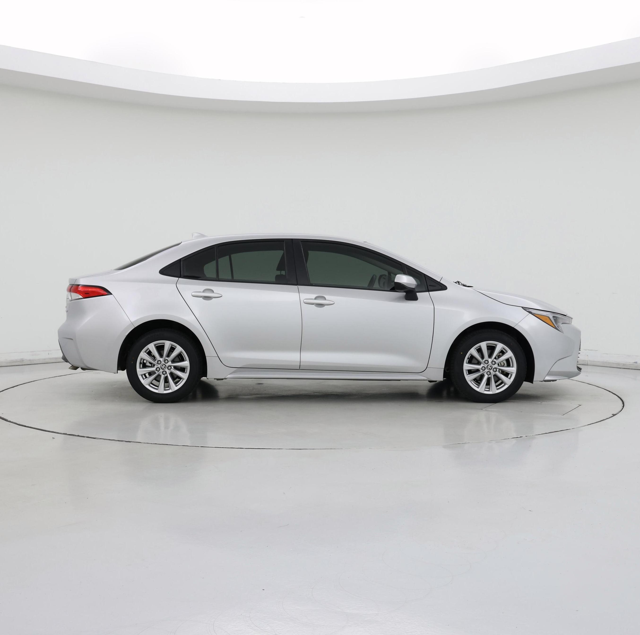 Thumbnail: 2023 Toyota Corolla - 7